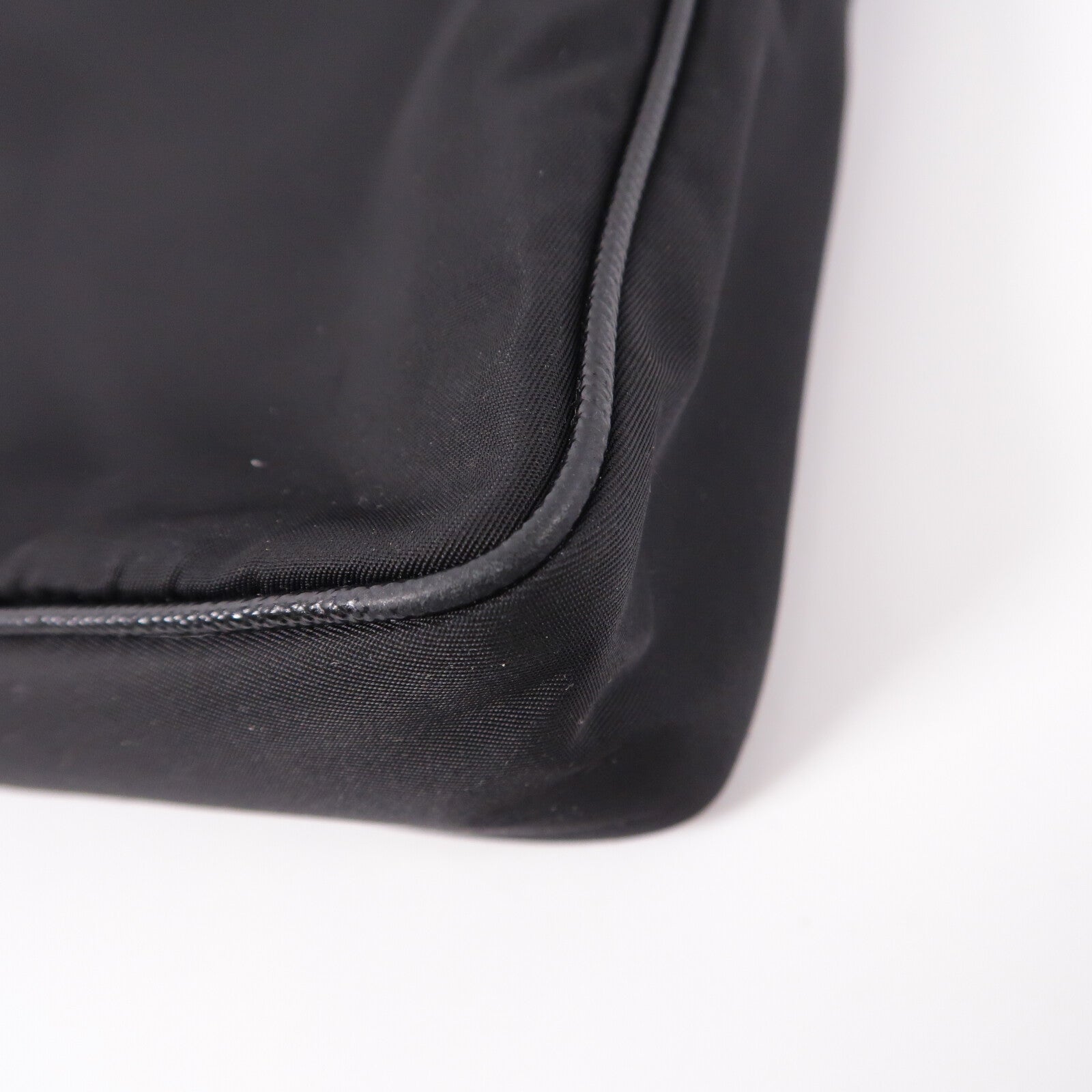 PRADA 尼龍Re-Nylon and Saffiano Shoulder Bag肩背袋