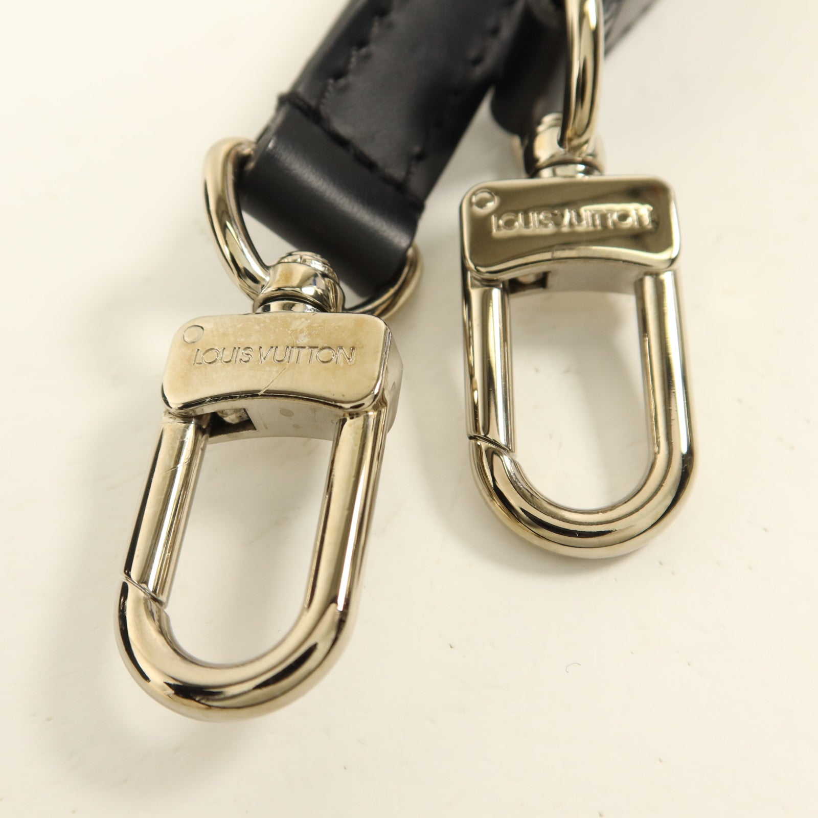 LOUIS VUITTON Epi Cluny BB銀扣手挽肩背兩用袋