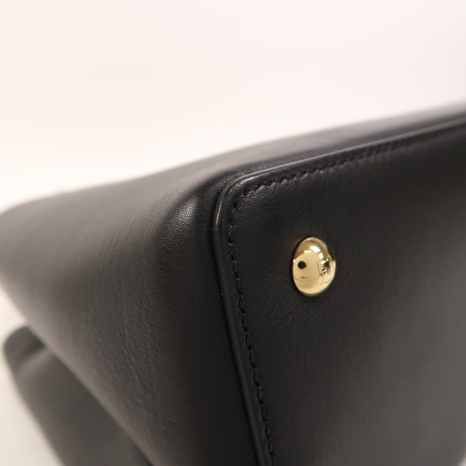 FENDI 牛皮皮革Petite 2 Jours金扣手挽肩背兩用袋