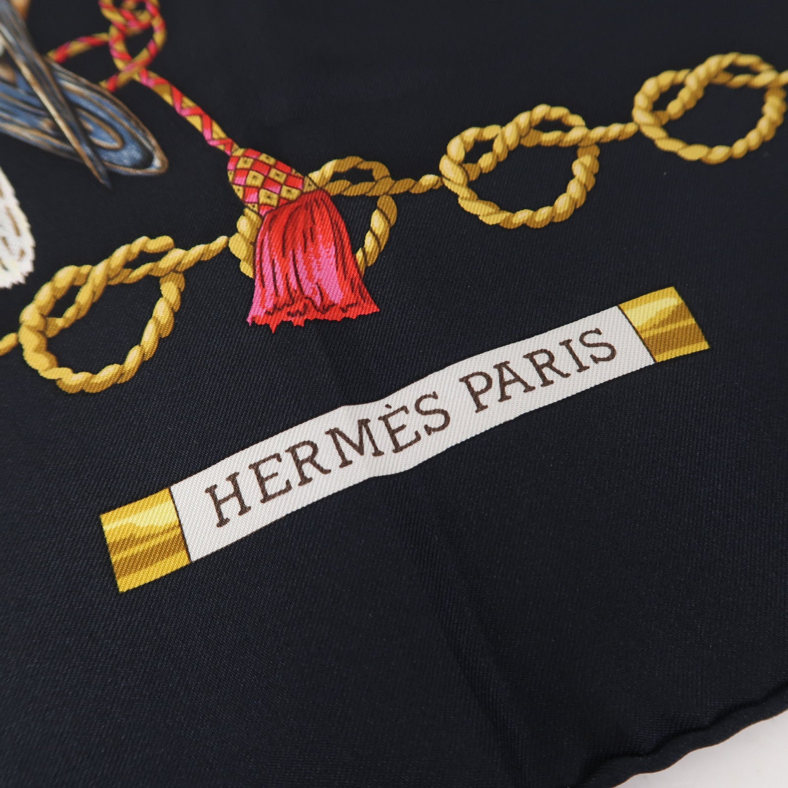 HERMES 絲質Scarf 90x90絲巾黑色