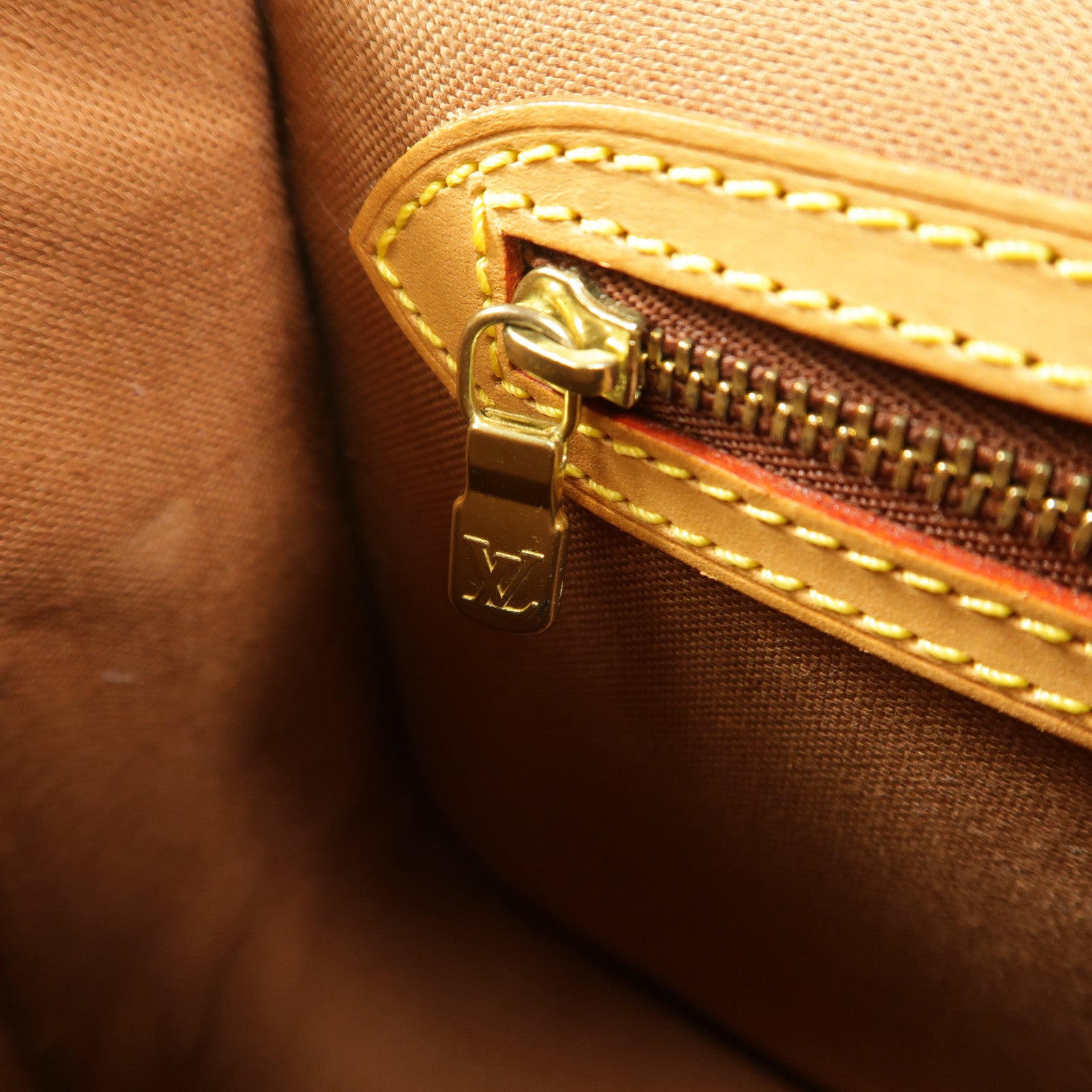 LOUIS VUITTON Monogram Sologne肩背袋