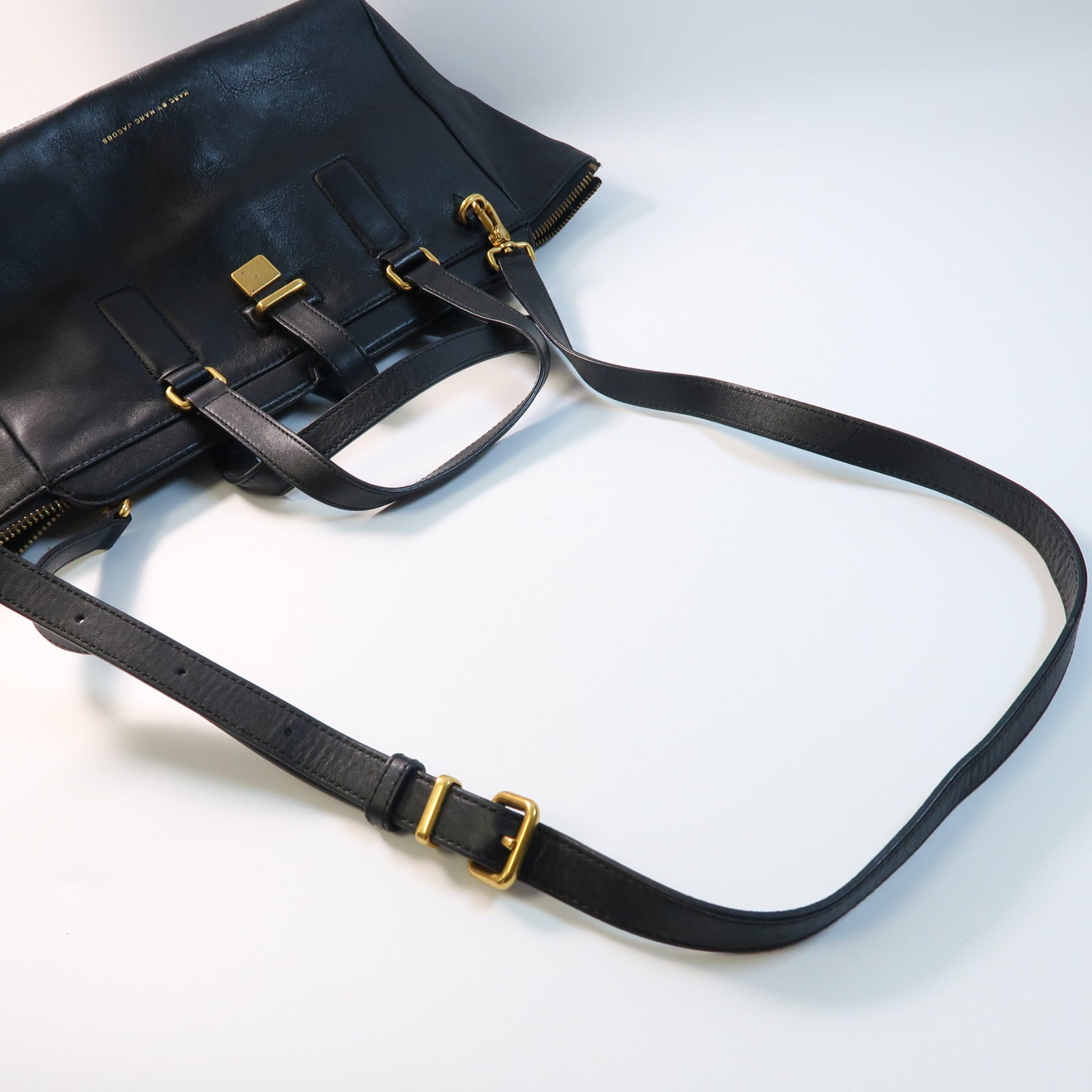MARC BY MARC JACOBS 【激減優惠】牛皮皮革2 Way Bag金扣肩背袋黑色