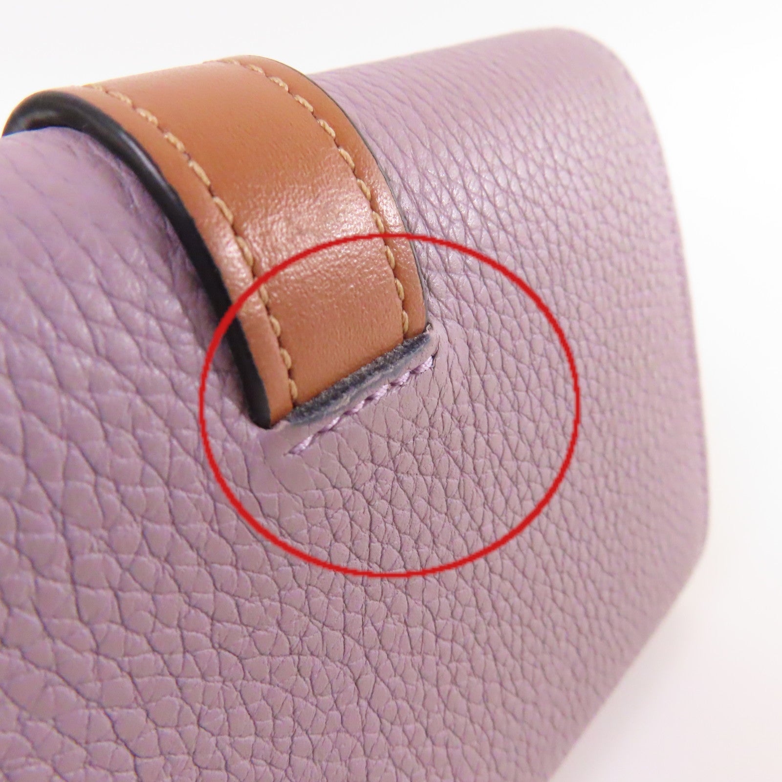LOEWE 牛皮皮革Vertical Small wallet金扣短錢包紫色