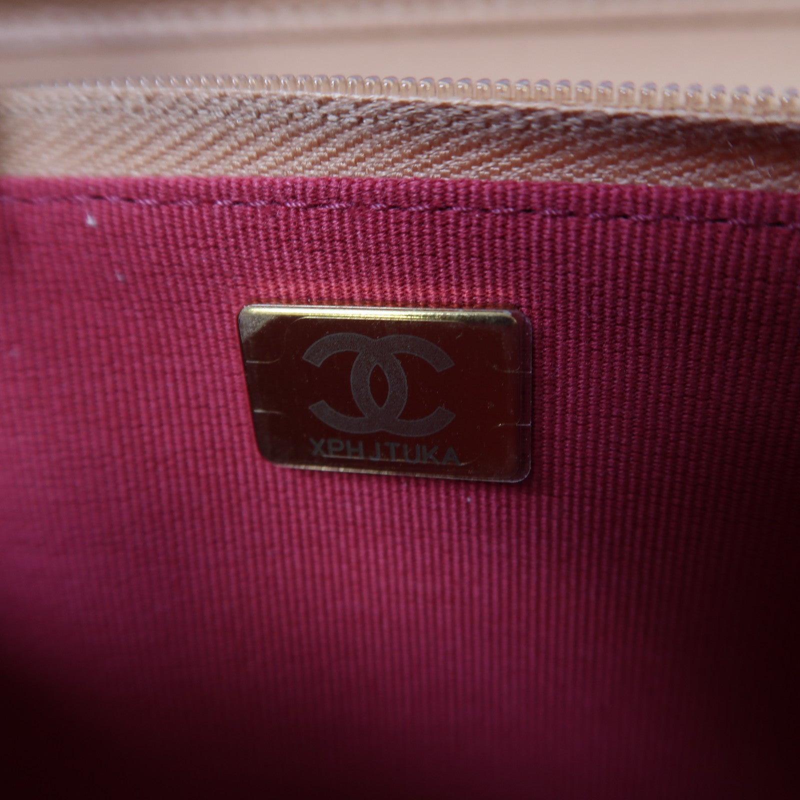 CHANEL 菱格Caviar皮革Wallet On Chain金扣鏈帶肩背袋三文魚色