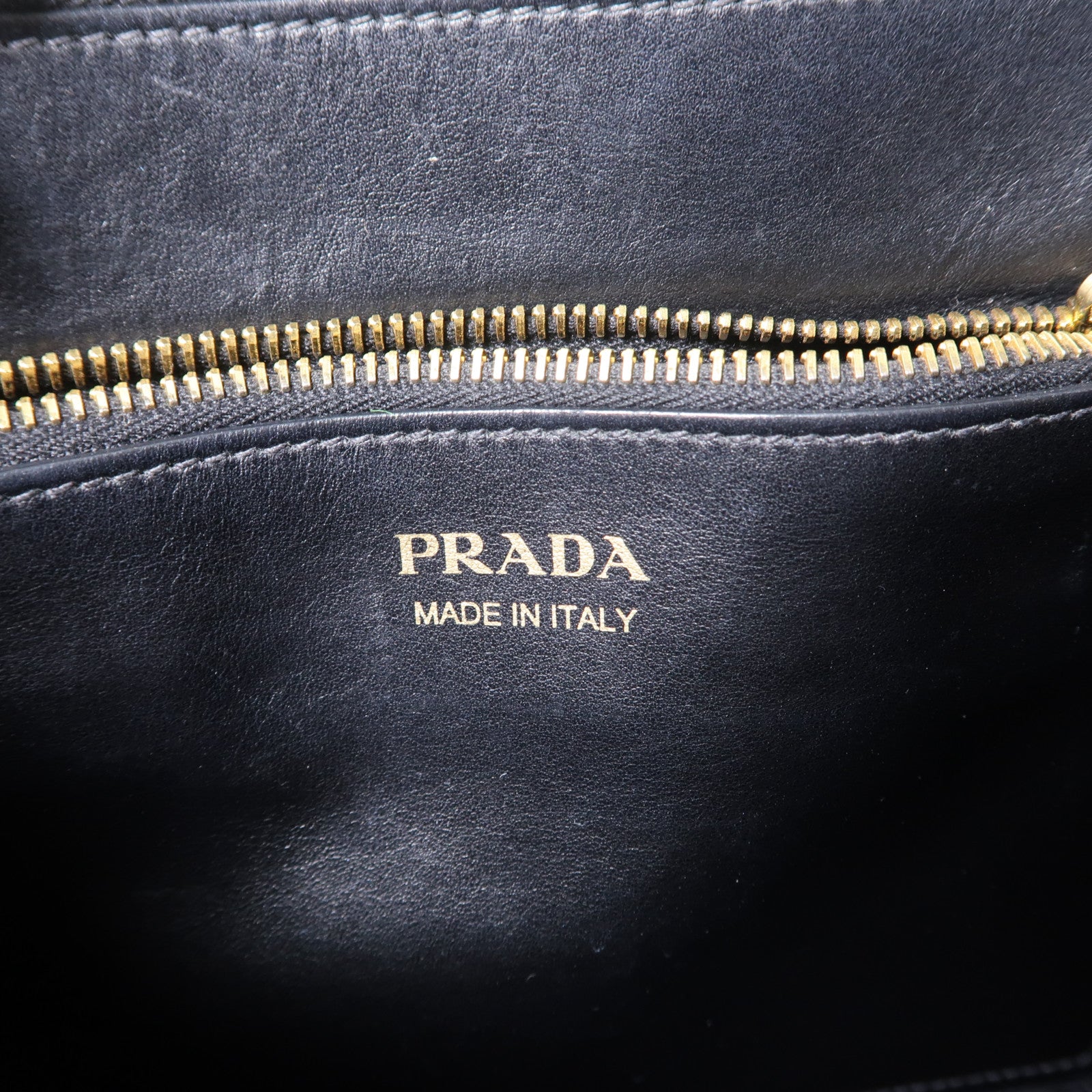 PRADA 【激減優惠】皮革2 Way Shoulder Bag金扣手挽肩背兩用袋黑色