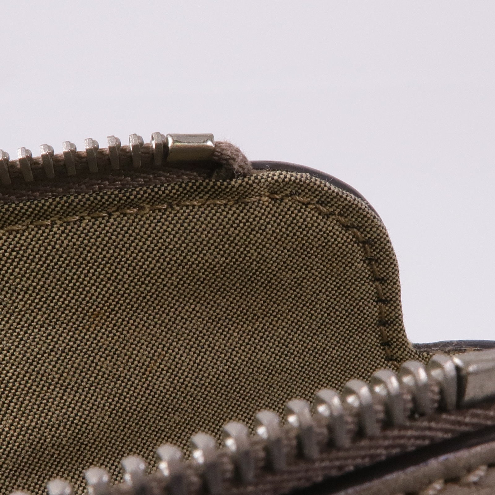 FENDI 牛皮皮革By The Way銀扣手挽肩背兩用袋