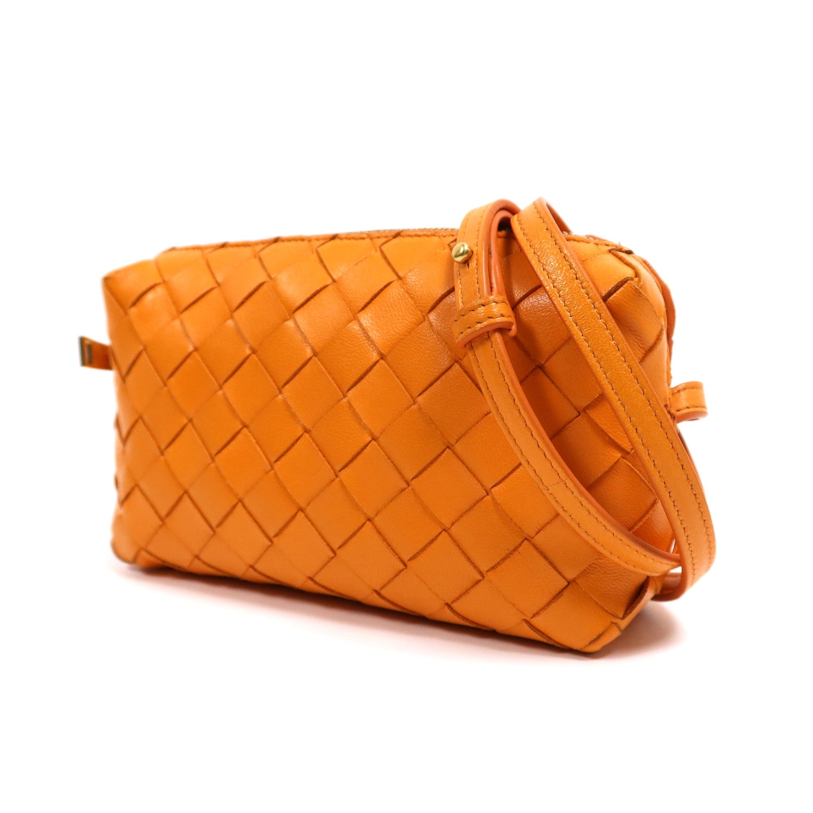 BOTTEGA VENETA 羊皮皮革MINI LOOP金扣肩背袋