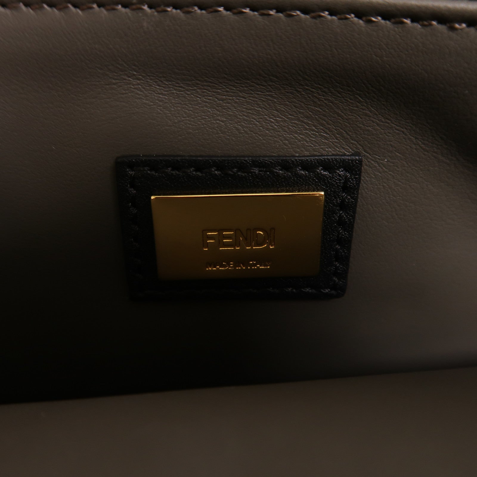 FENDI 牛皮皮革Petite 2 Jours金扣手挽肩背兩用袋