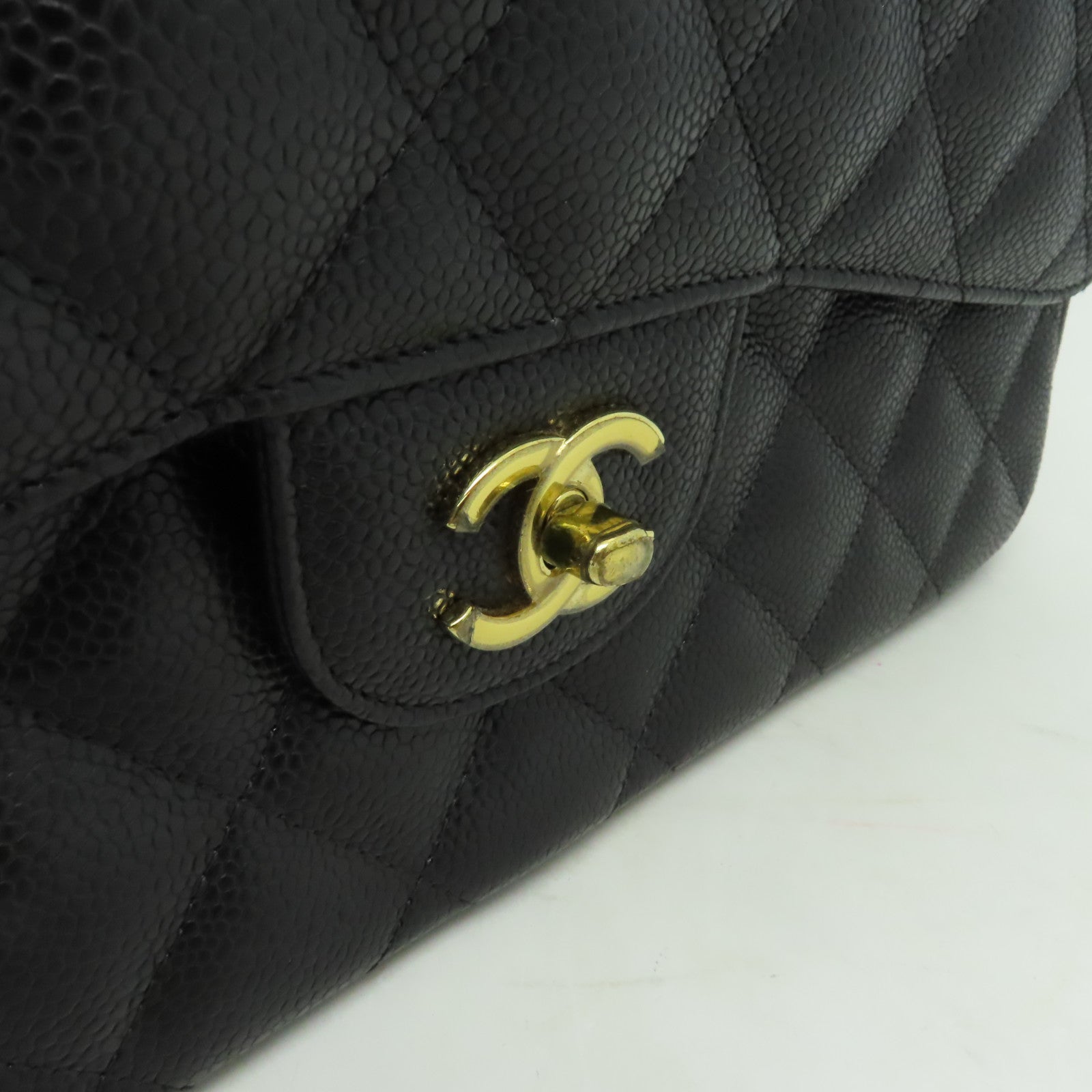 CHANEL 【激減優惠】菱格Caviar皮革Classic Jumbo銀扣鏈帶肩背袋黒色