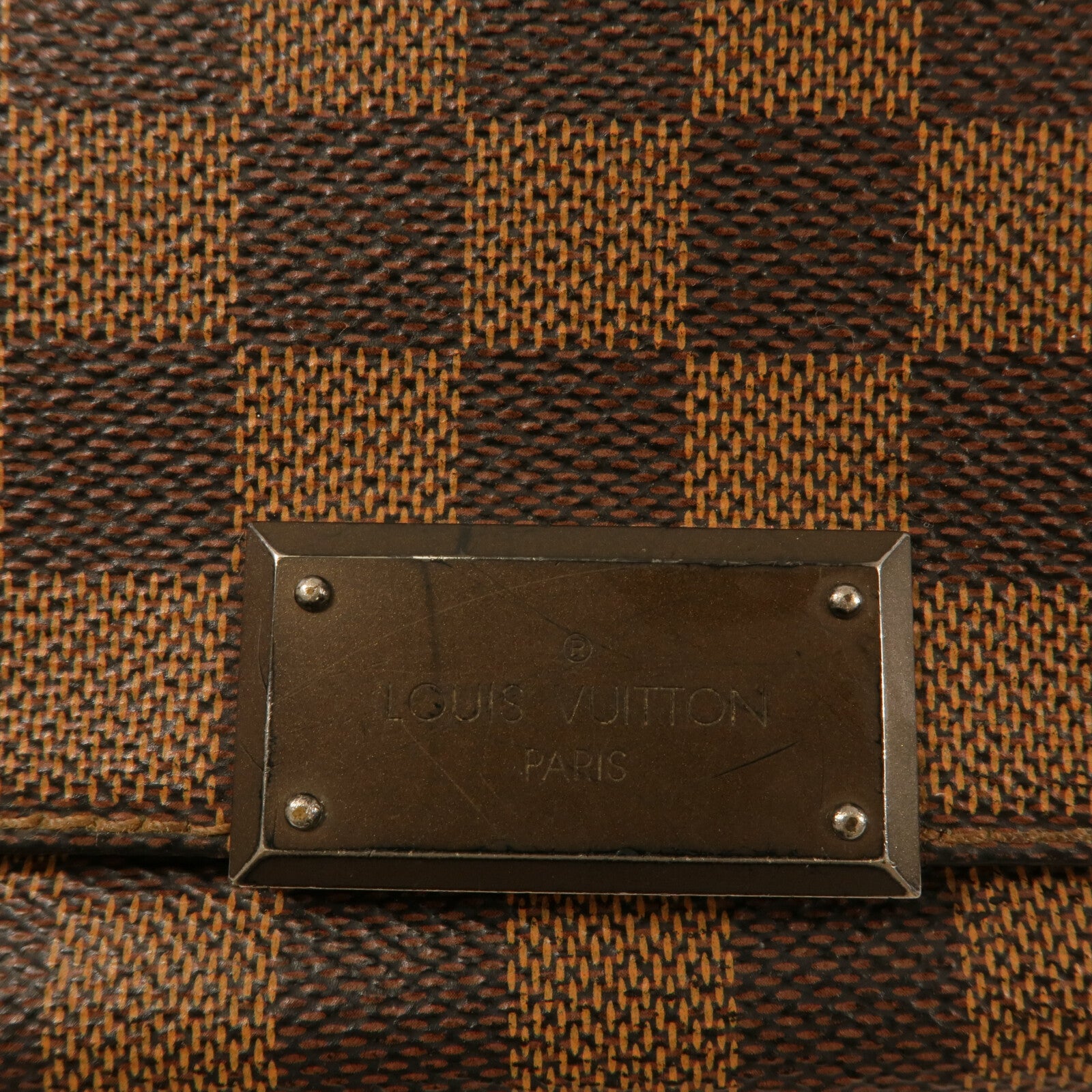 LOUIS VUITTON Damier District PM肩背袋
