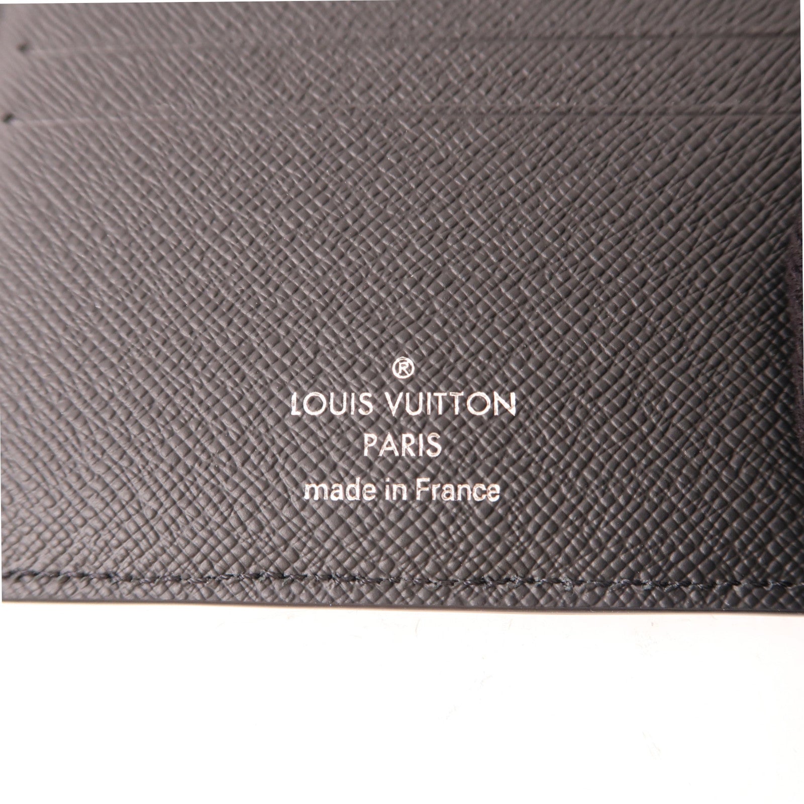 LOUIS VUITTON Taiga Wallet錢包黑色
