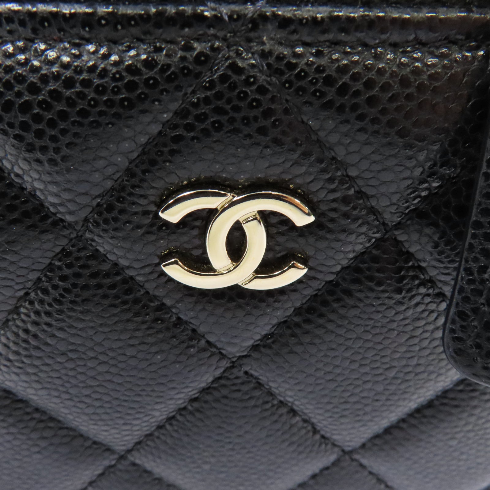 CHANEL 菱格Caviar皮革Vanity Case金扣鏈帶肩背袋黑色