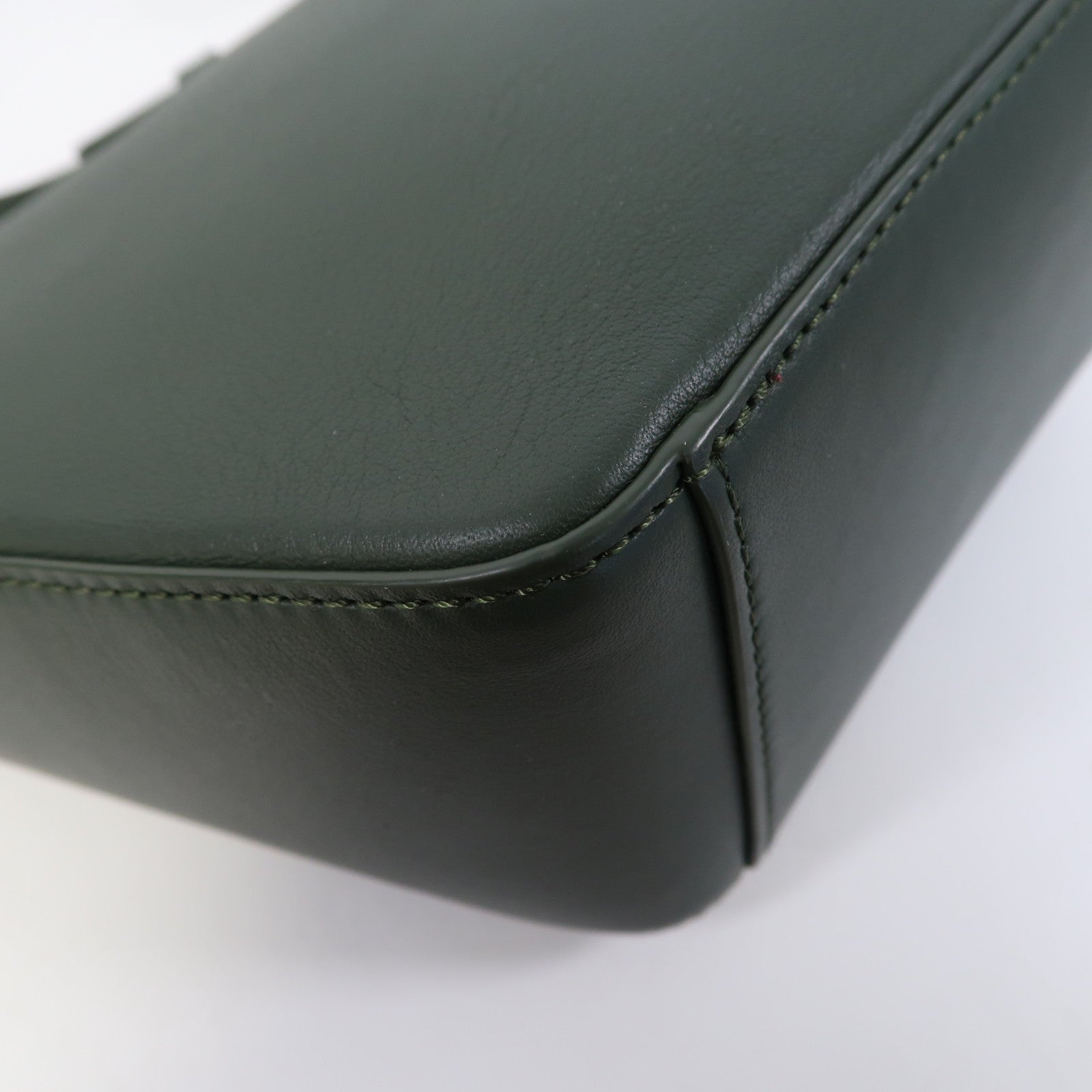 LOEWE 牛皮皮革Mini Hammock Hobo金扣肩背袋綠色