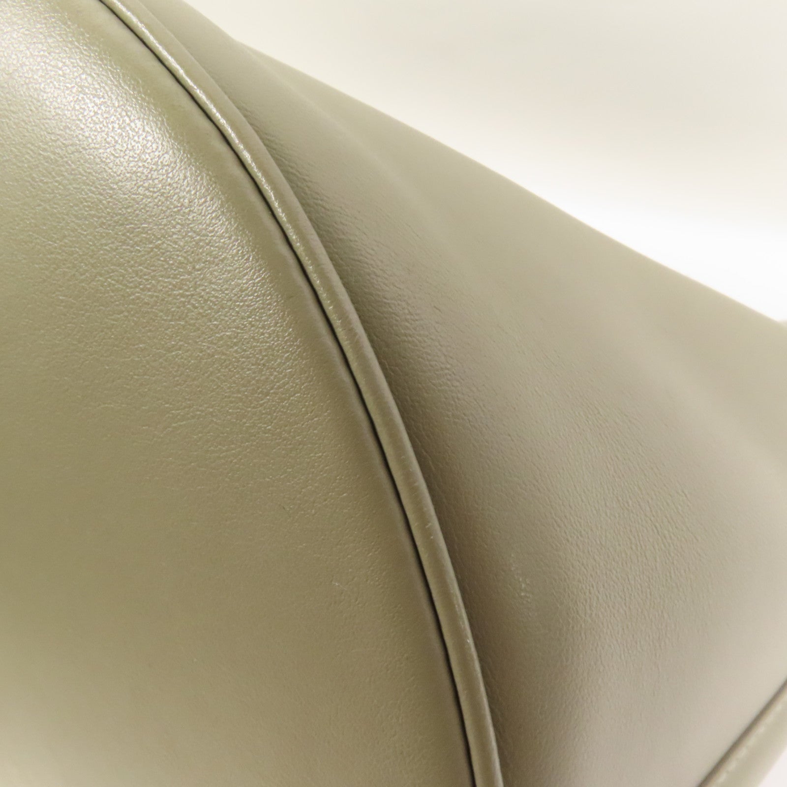 CELINE 牛皮皮革Bucket 16金扣手挽肩背兩用袋