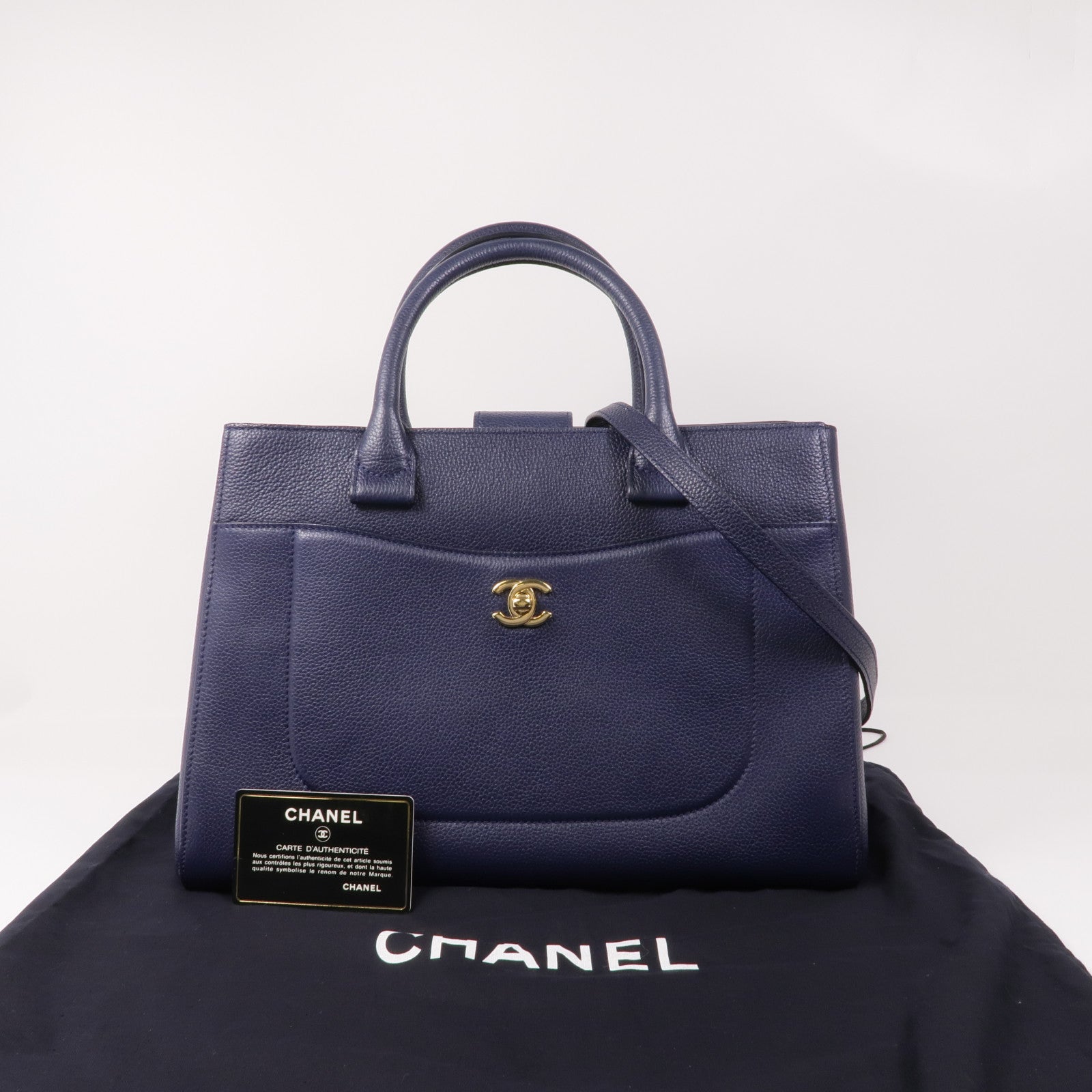 CHANEL 牛皮皮革Neo Executive 2way Shoulder Bag金扣手挽肩背兩用袋