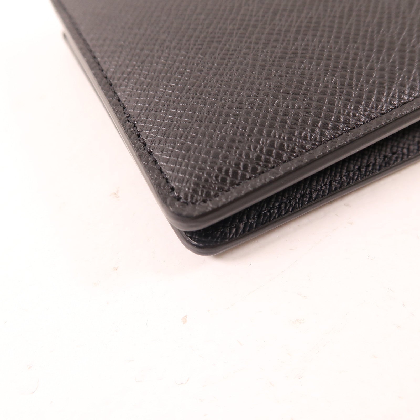 LOUIS VUITTON Taiga Wallet錢包黑色
