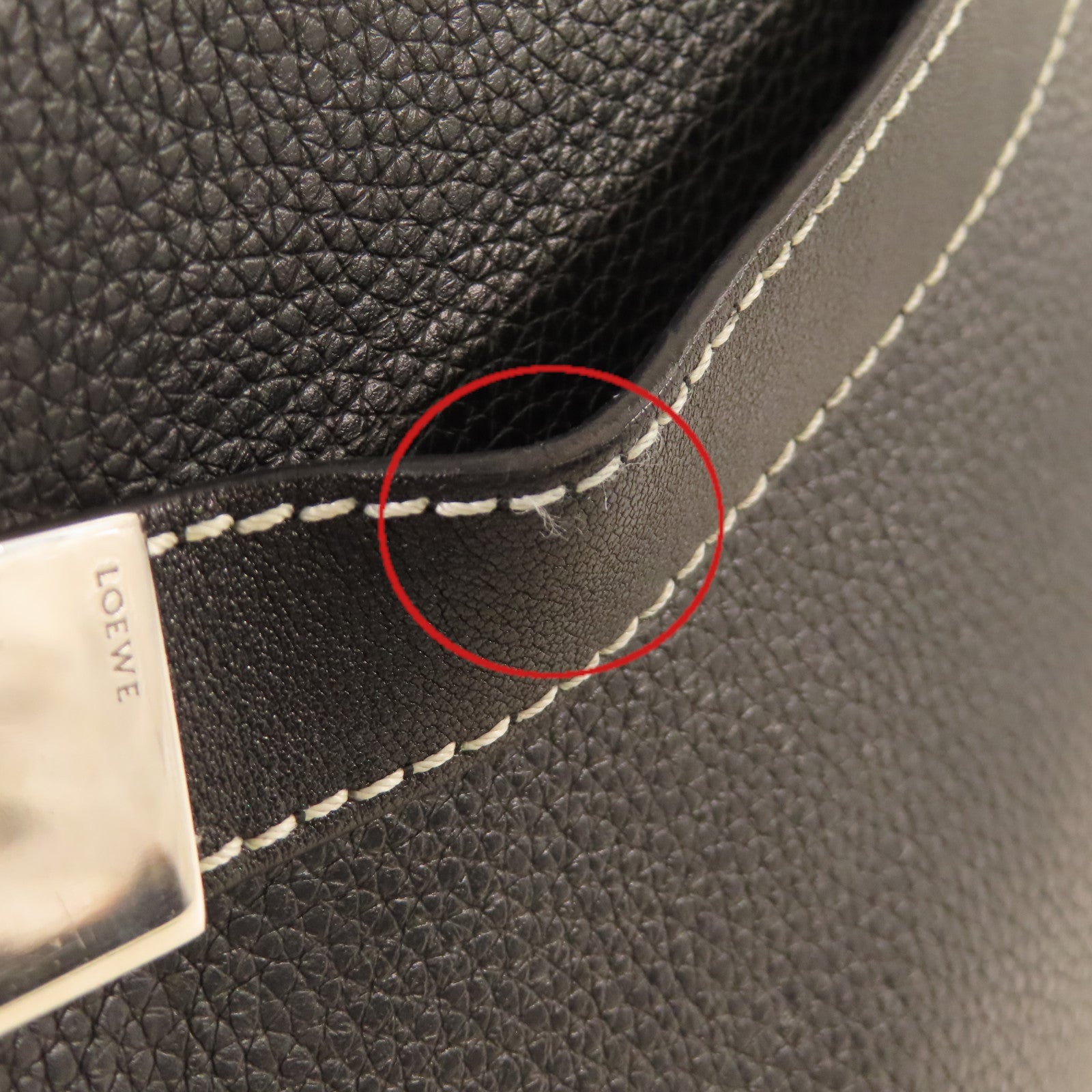 LOEWE 牛皮皮革2Way Shoulder Bag銀扣手挽肩背兩用袋黑色