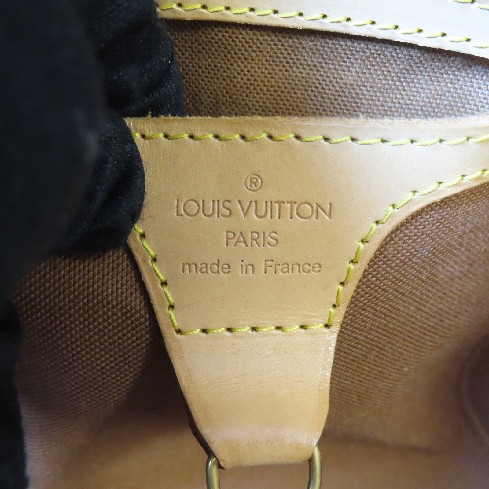 LOUIS VUITTON Monogram Ellipse PM金扣手挽袋啡色