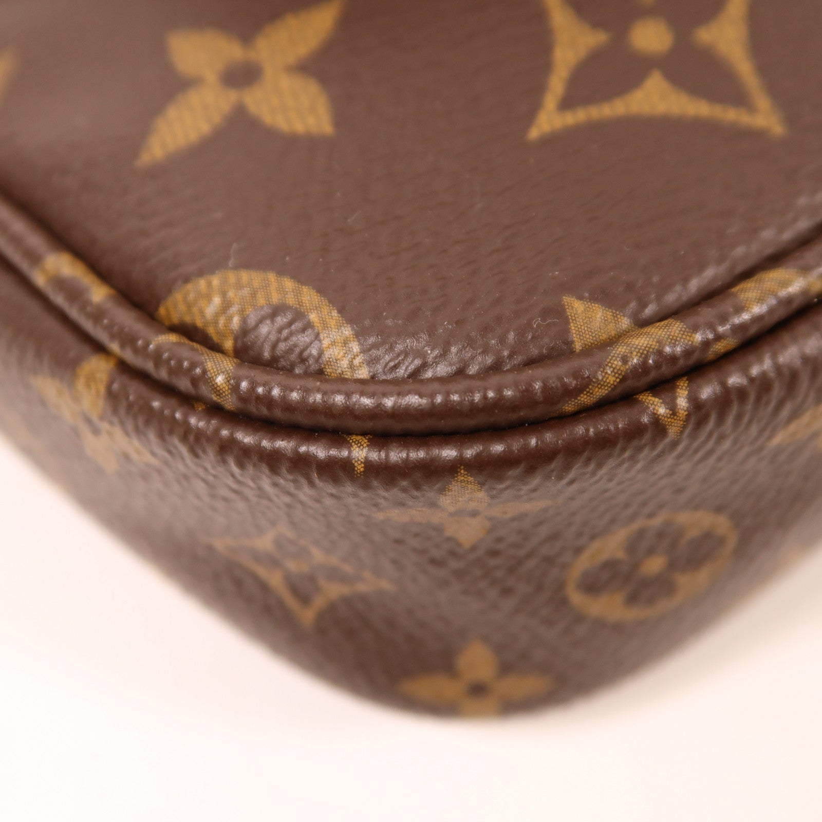 LOUIS VUITTON Monogram Multi Pochette Accessoires金扣肩背袋棕色