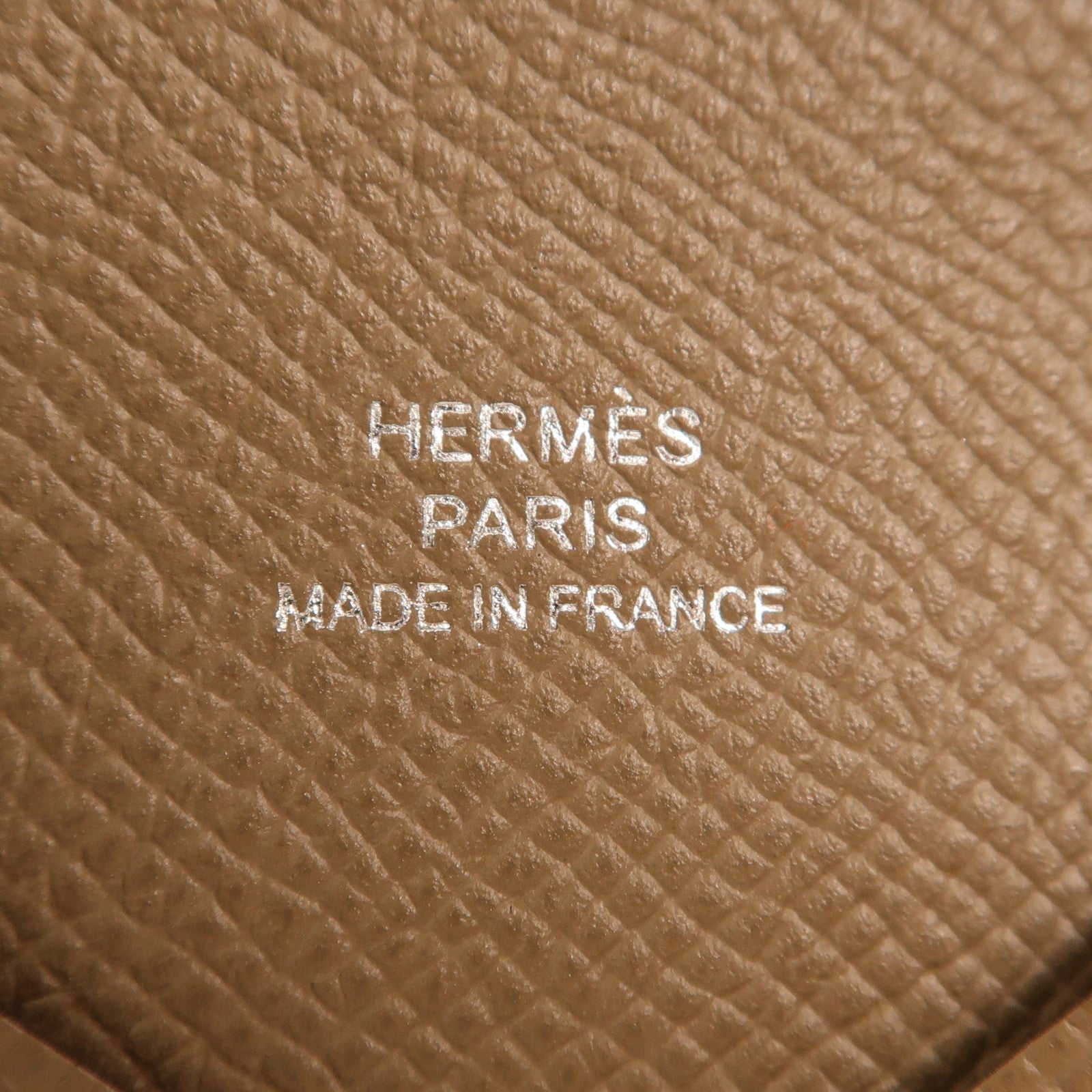 HERMES Epsom皮革Calvi銀扣卡片套Etoupe灰色
