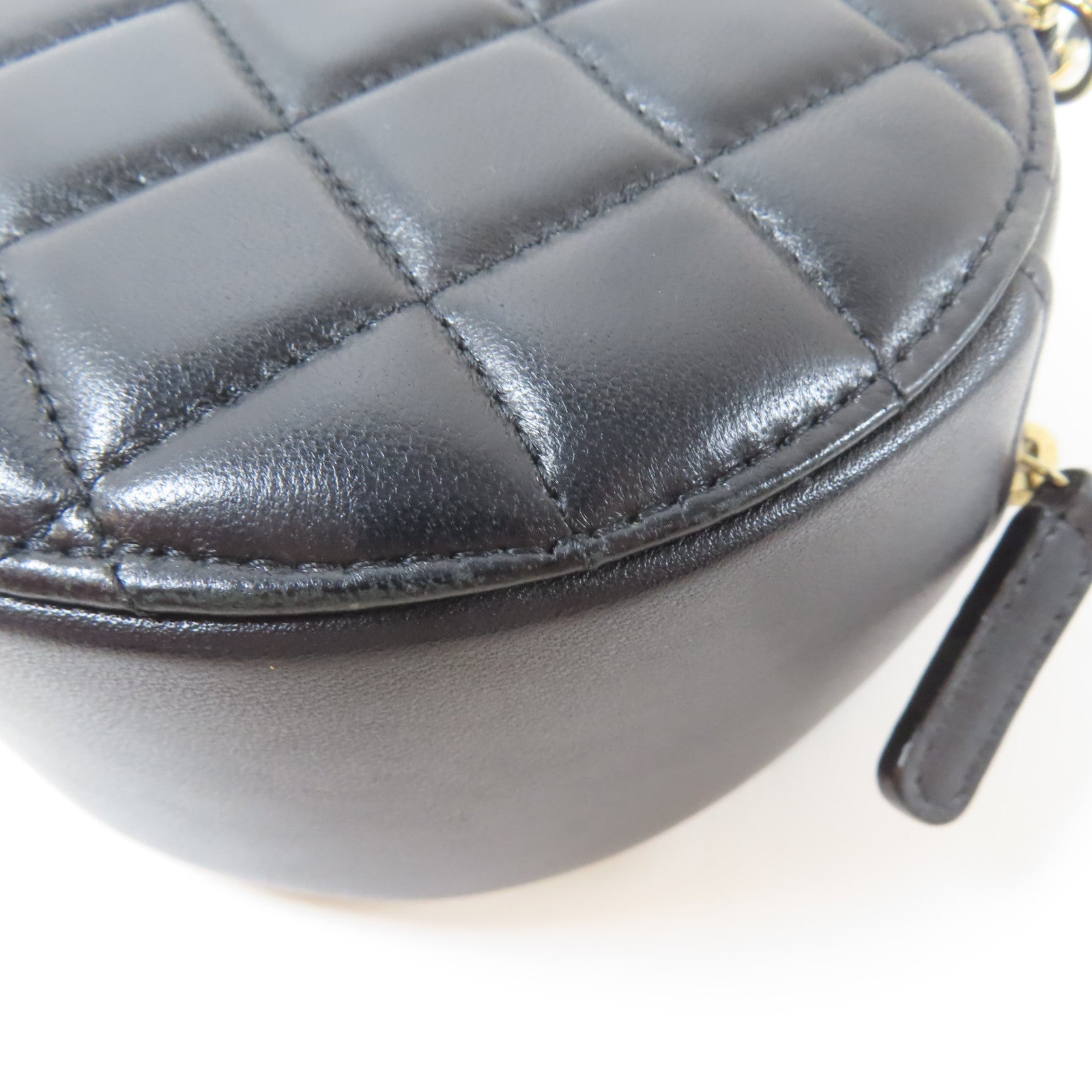 CHANEL 菱格羊皮皮革Chain Shoulder Bag金扣鏈帶肩背袋黑色