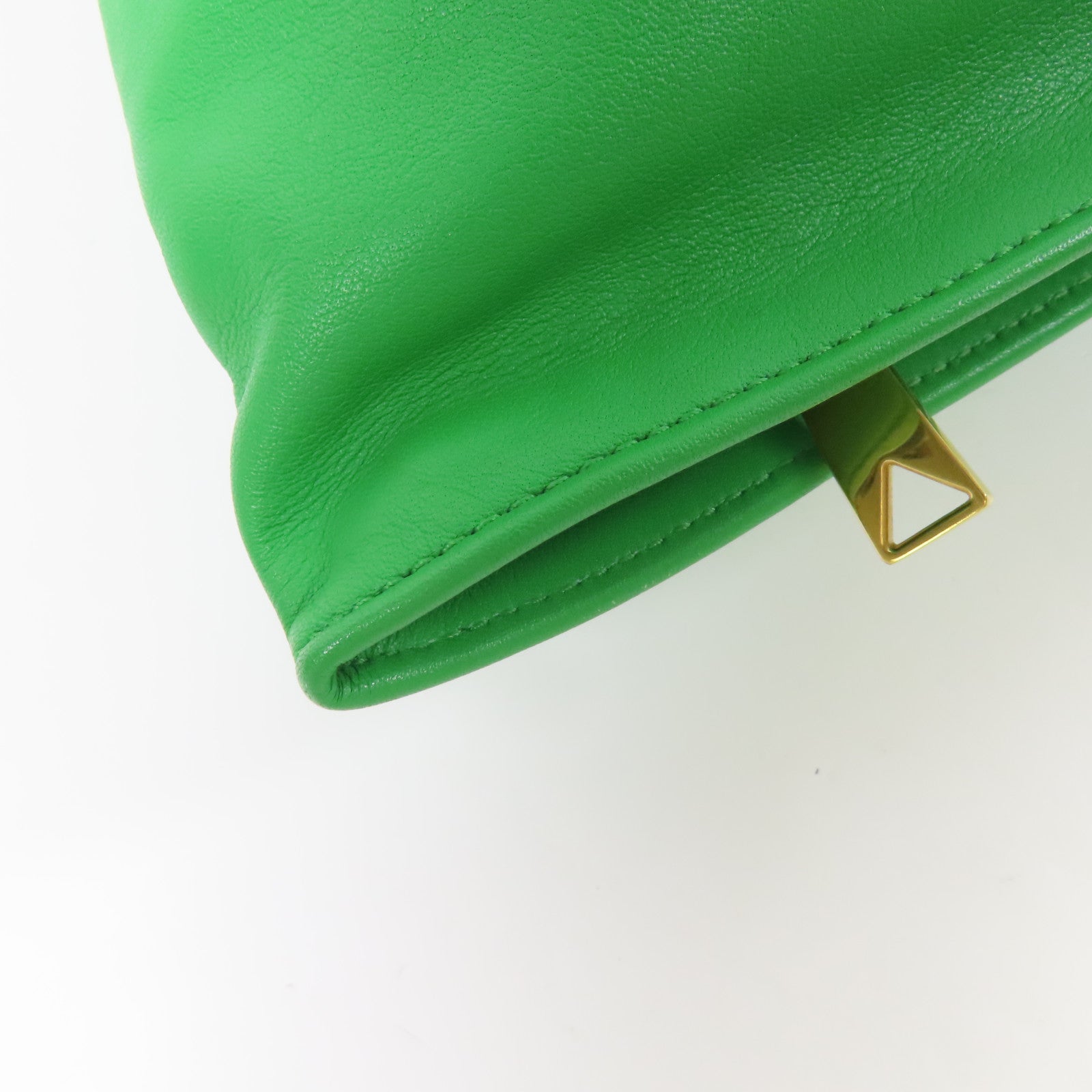 BOTTEGA VENETA 牛皮皮革Twist Mini金扣手挽袋