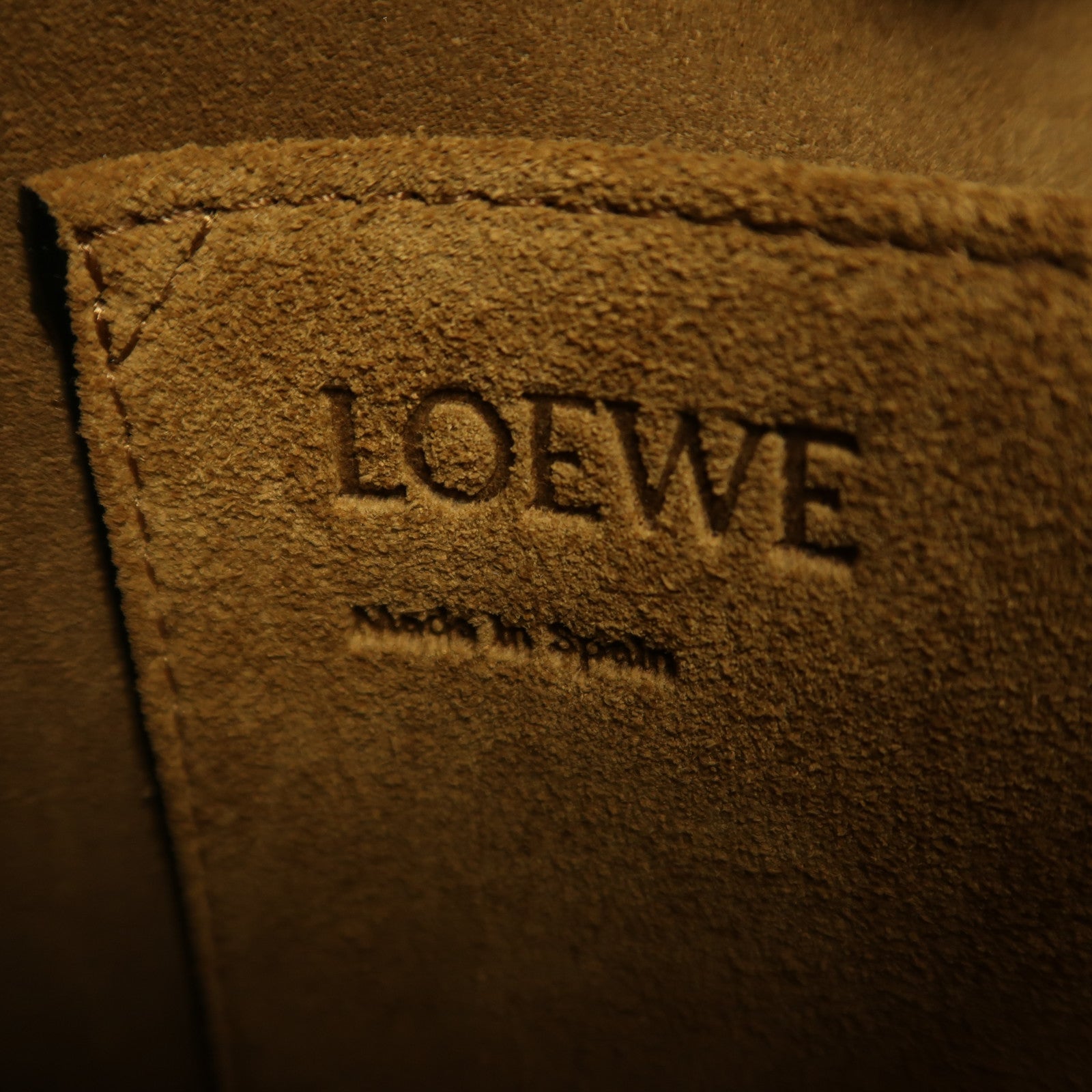 LOEWE 牛皮皮革Gate Small金扣肩背袋紅色