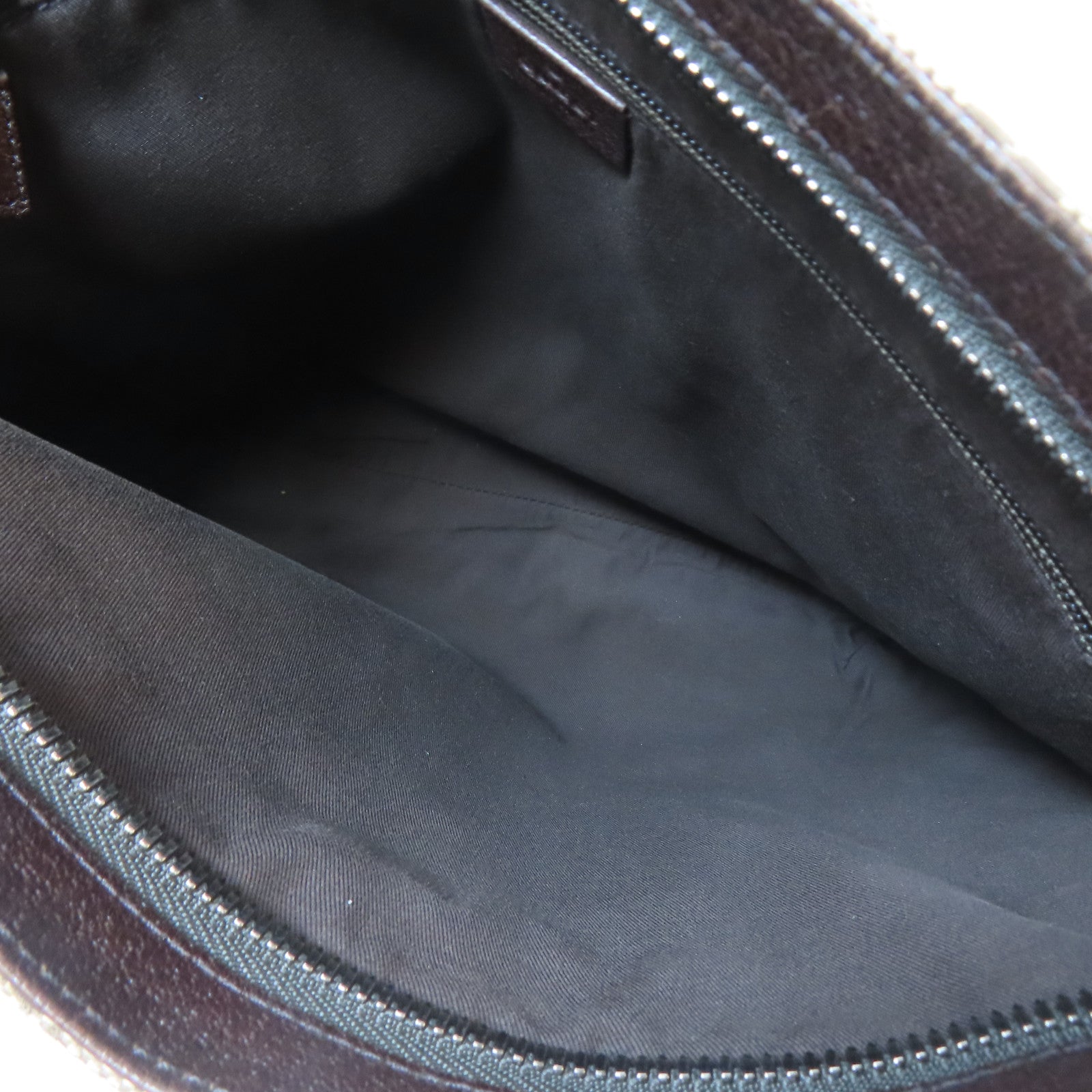 GUCCI 帆布Messenger Bag銀扣肩背袋啡色