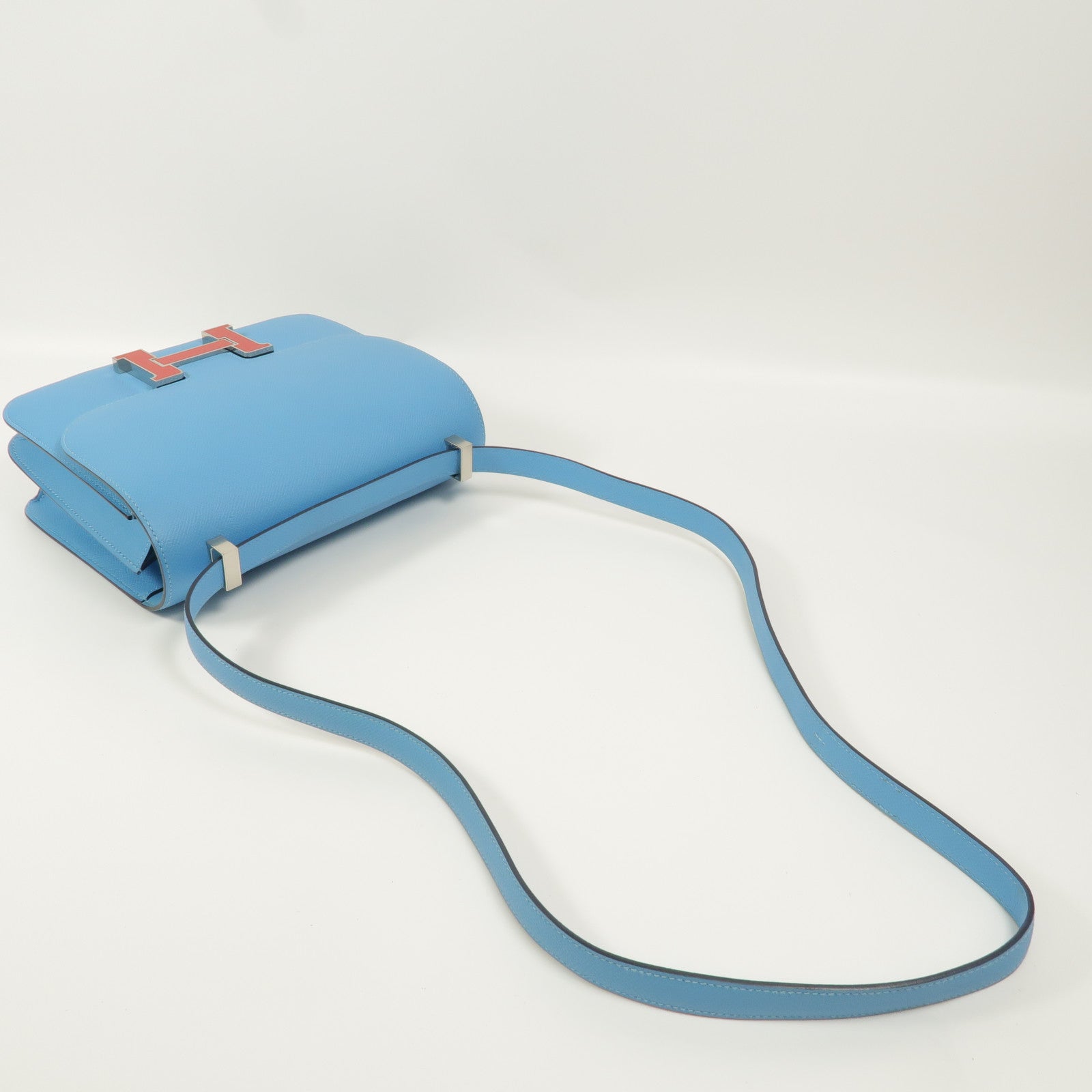 HERMES Epsom皮革Constance 24肩背袋Bleu Du Nord/Rouge de Coeur