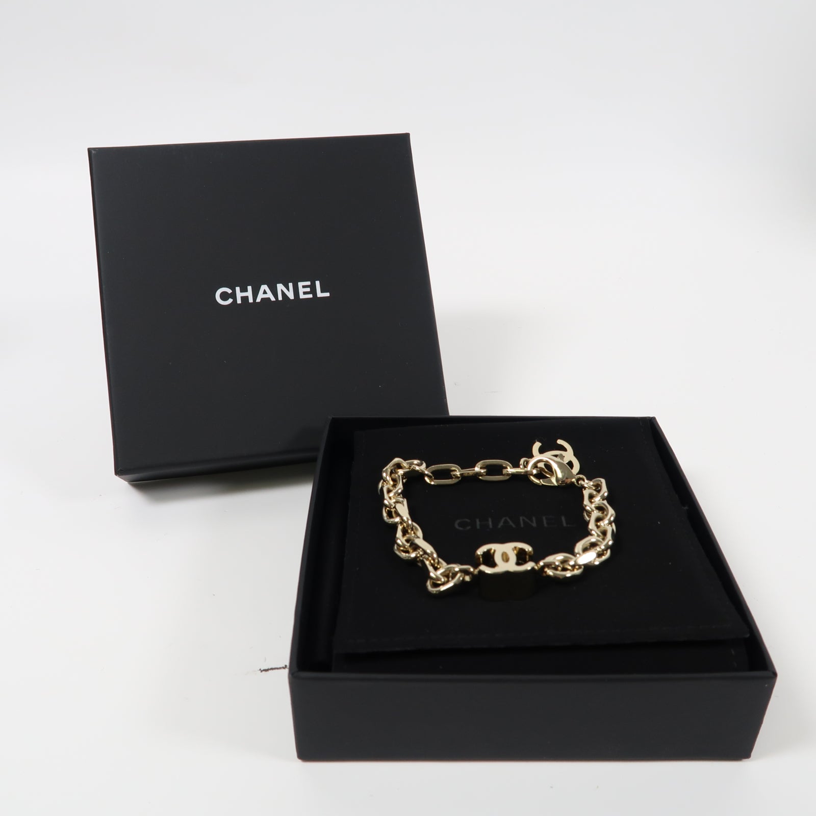 CHANEL 金屬Bracelet手鏈金色