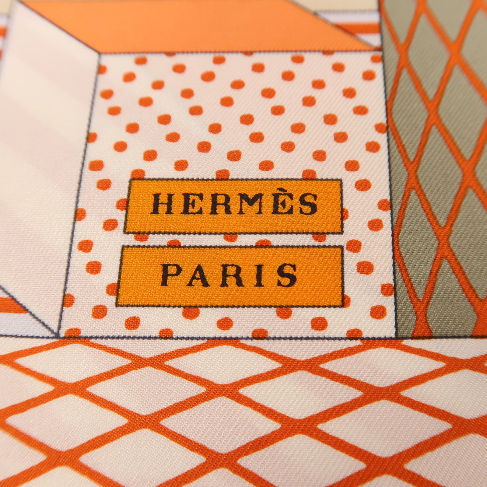 HERMES 絲質Scarf絲巾