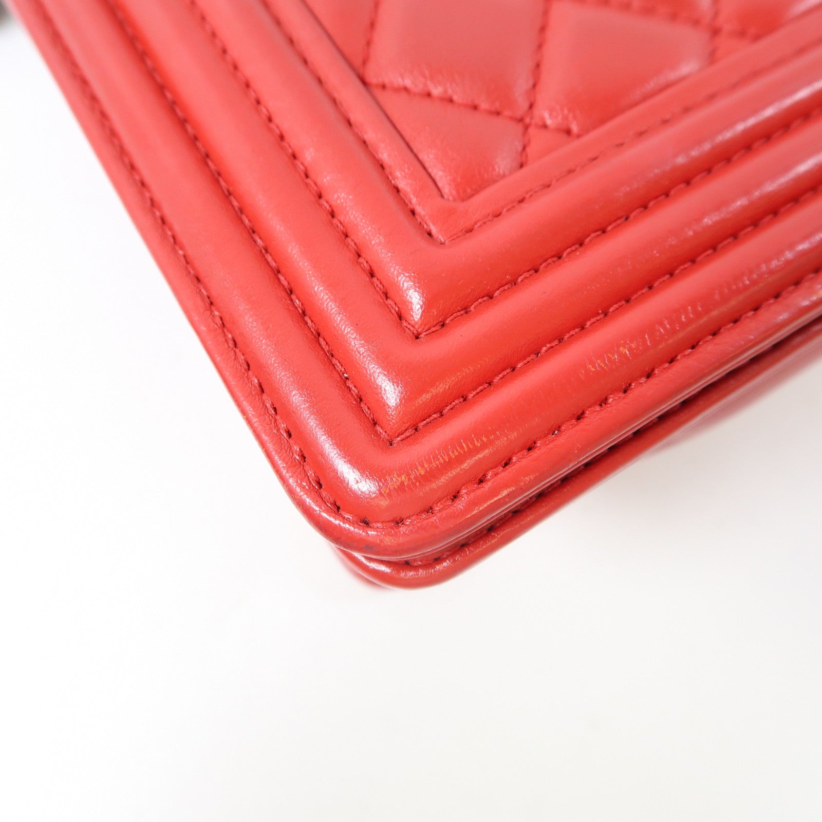CHANEL Quilted CC Boy 25cm Chain Shoulder Bag Calfskin Leather Red