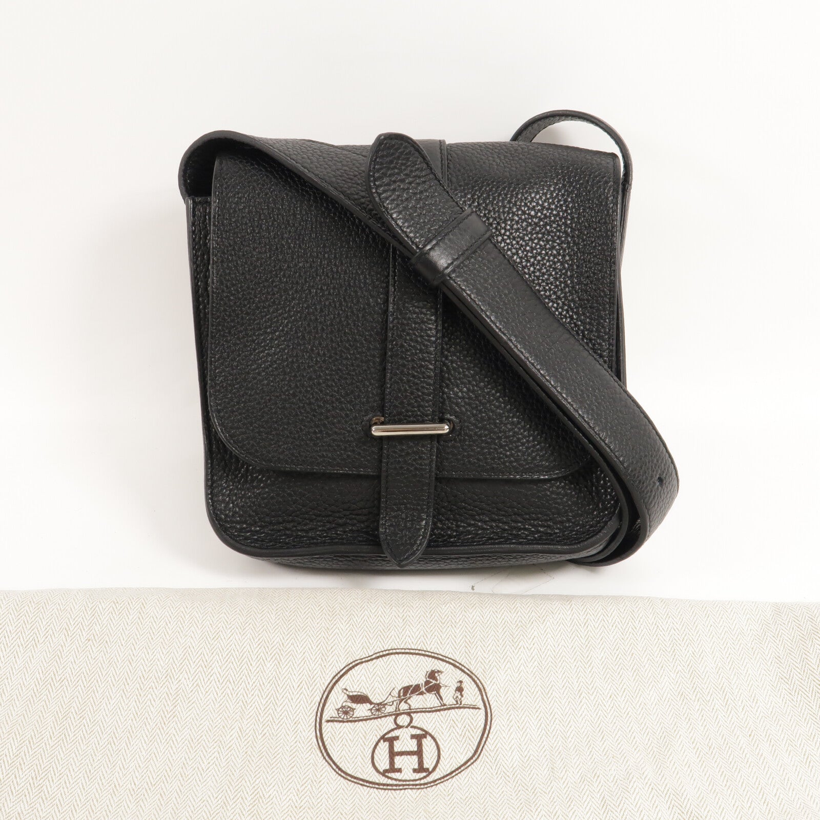 HERMES Togo皮革Steve肩背袋Noir