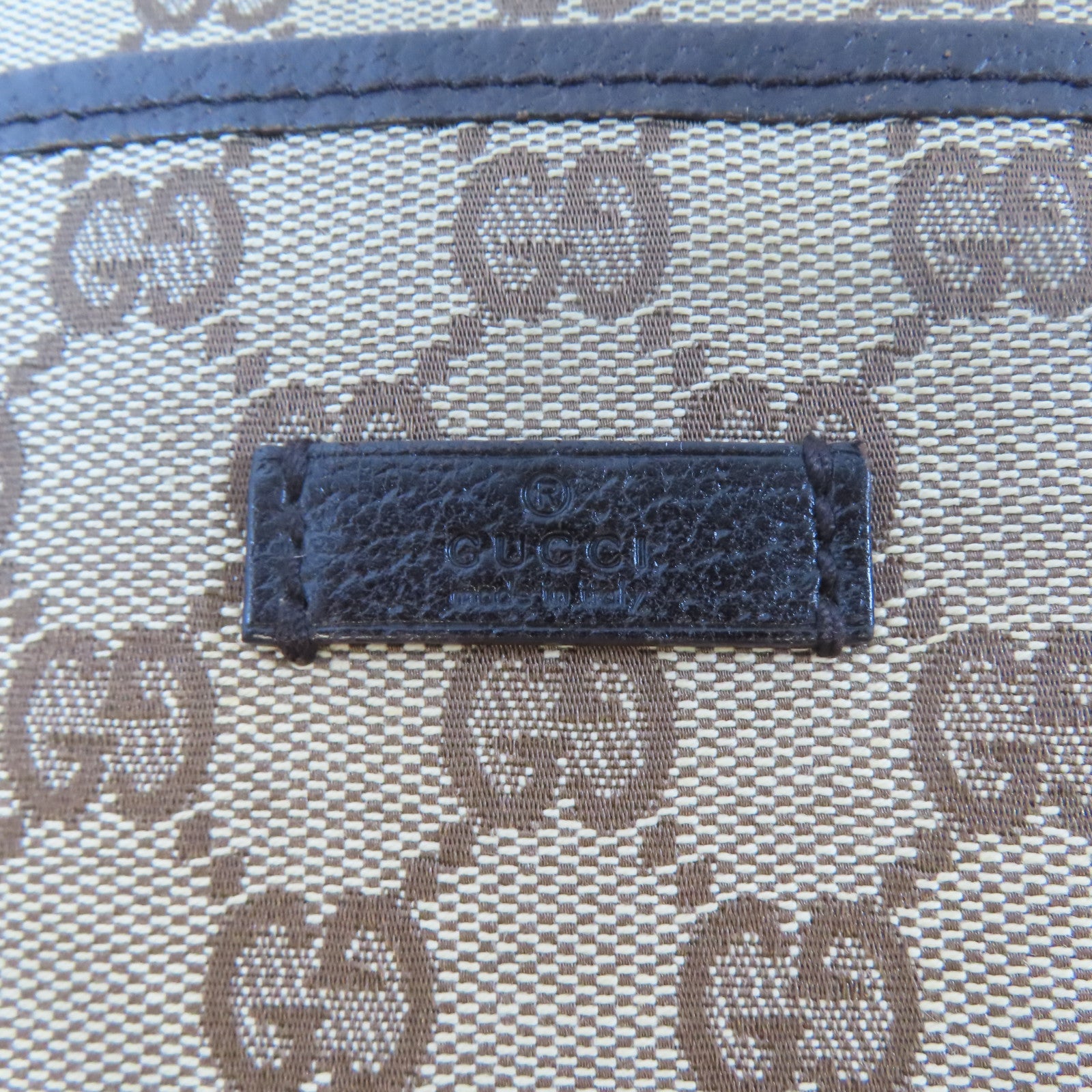 GUCCI 帆布Messenger Bag銀扣肩背袋啡色