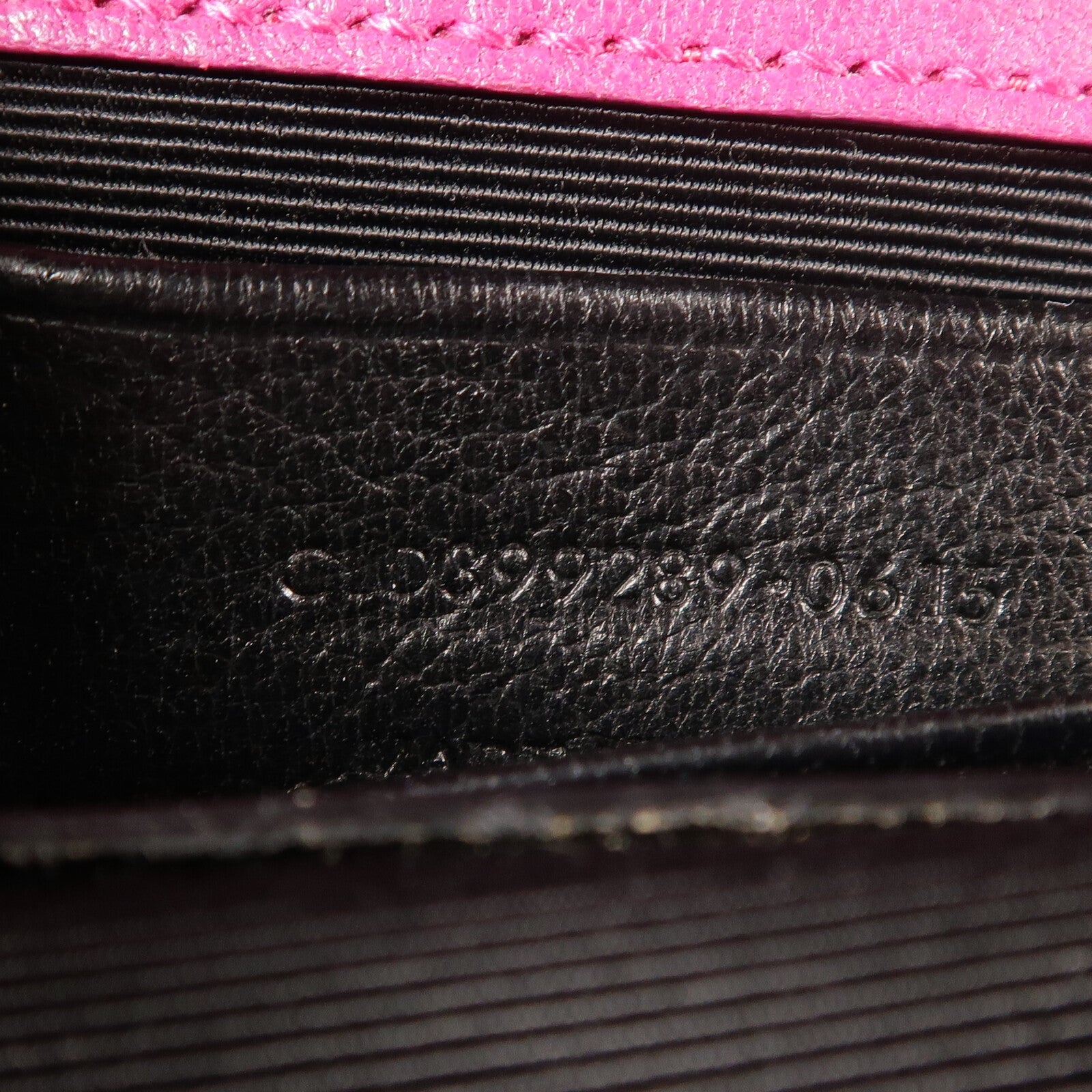 YVES SAINT LAURENT 牛皮皮革Classic Baby鏈帶肩背袋