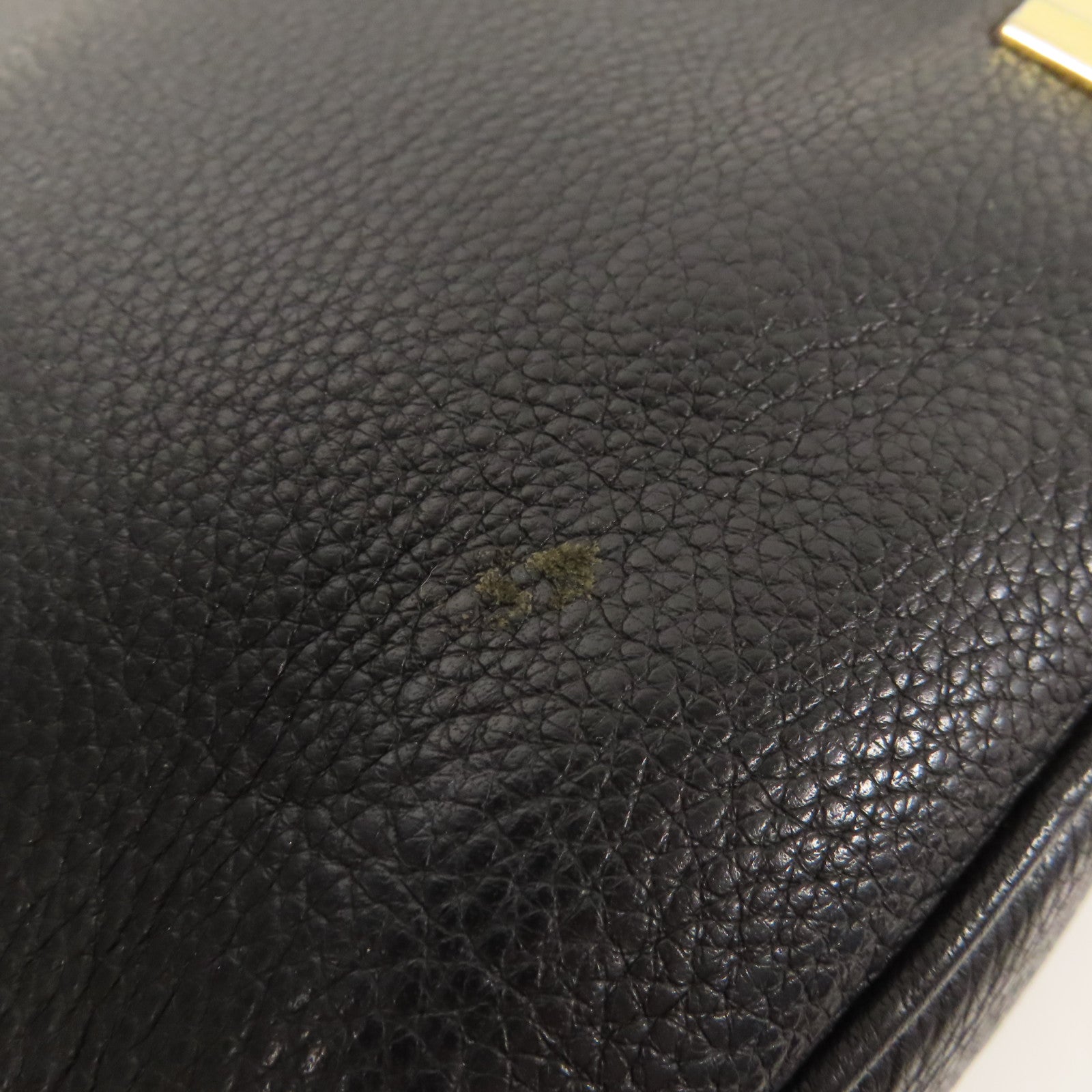 PRADA 牛皮皮革Shoulder Bag 金扣肩背袋