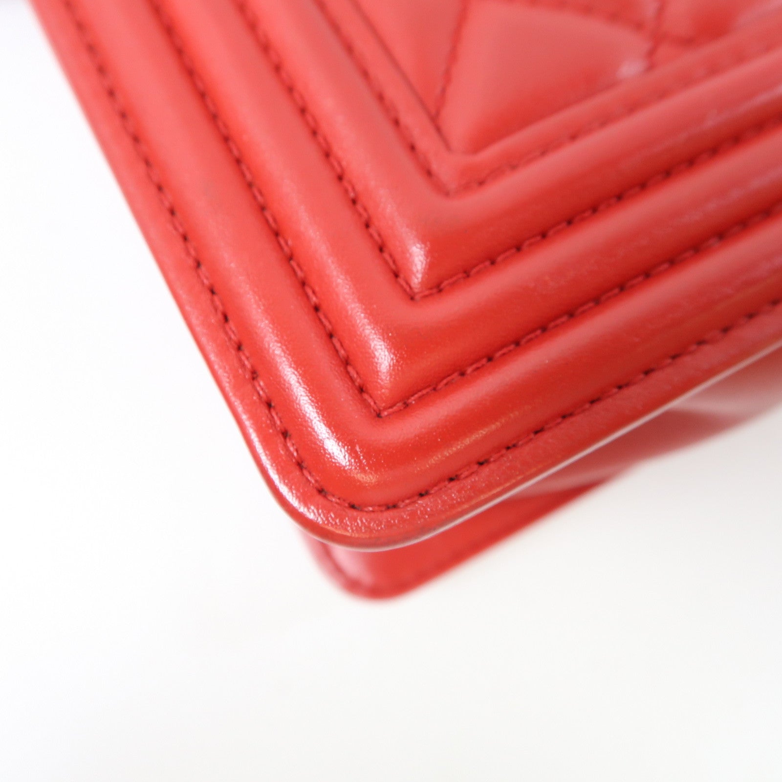 CHANEL Quilted CC Boy 25cm Chain Shoulder Bag Calfskin Leather Red
