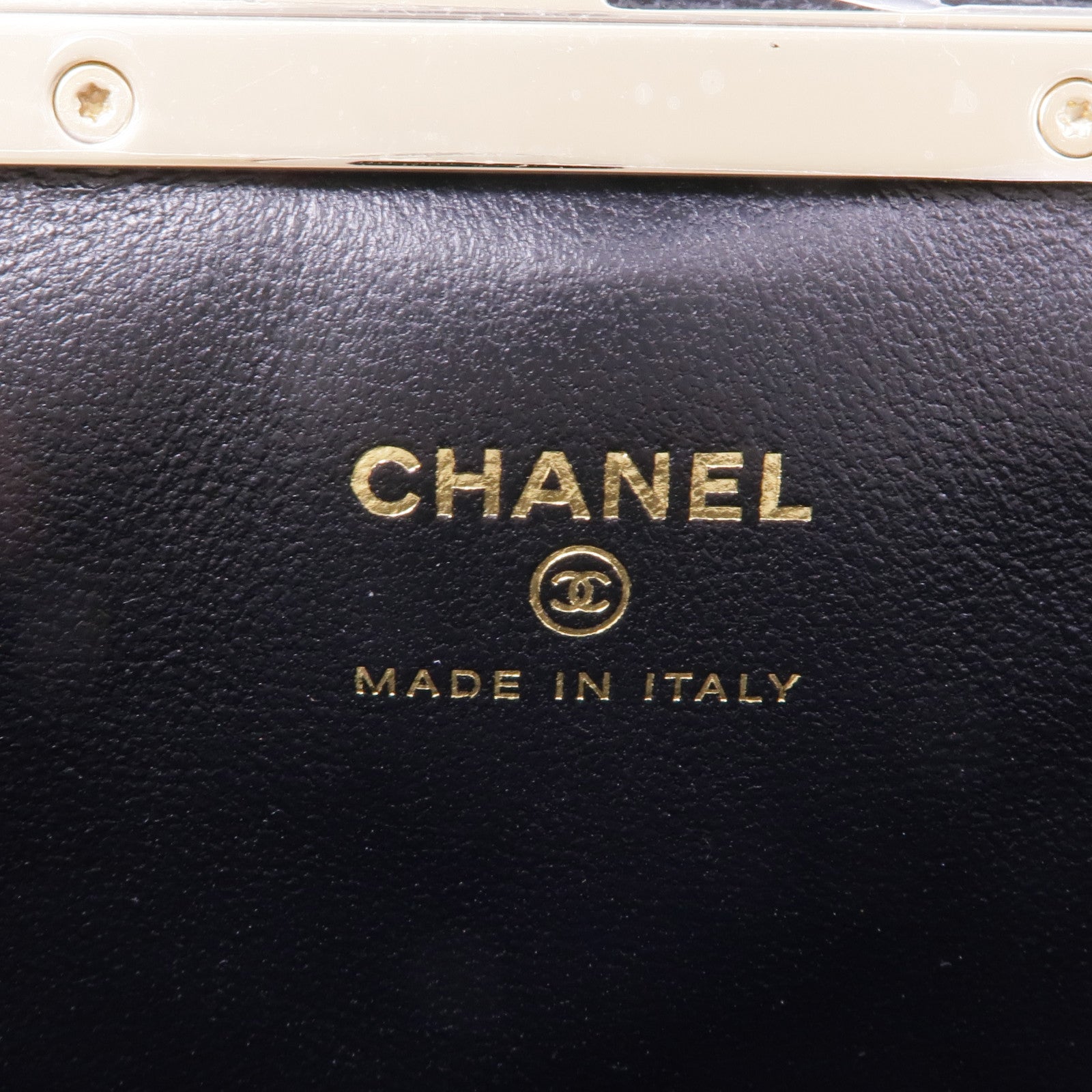 CHANEL 牛皮皮革Chain Shoulder金扣鏈帶肩背袋