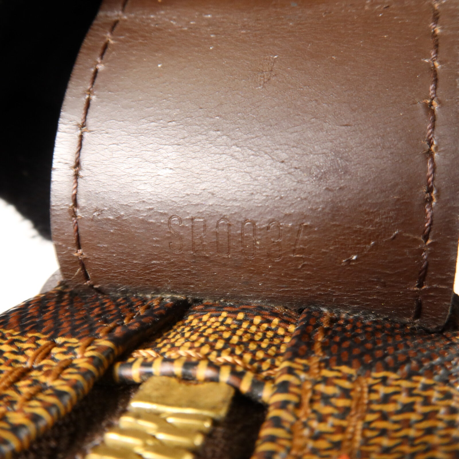 LOUIS VUITTON Damier Naviglio肩背袋