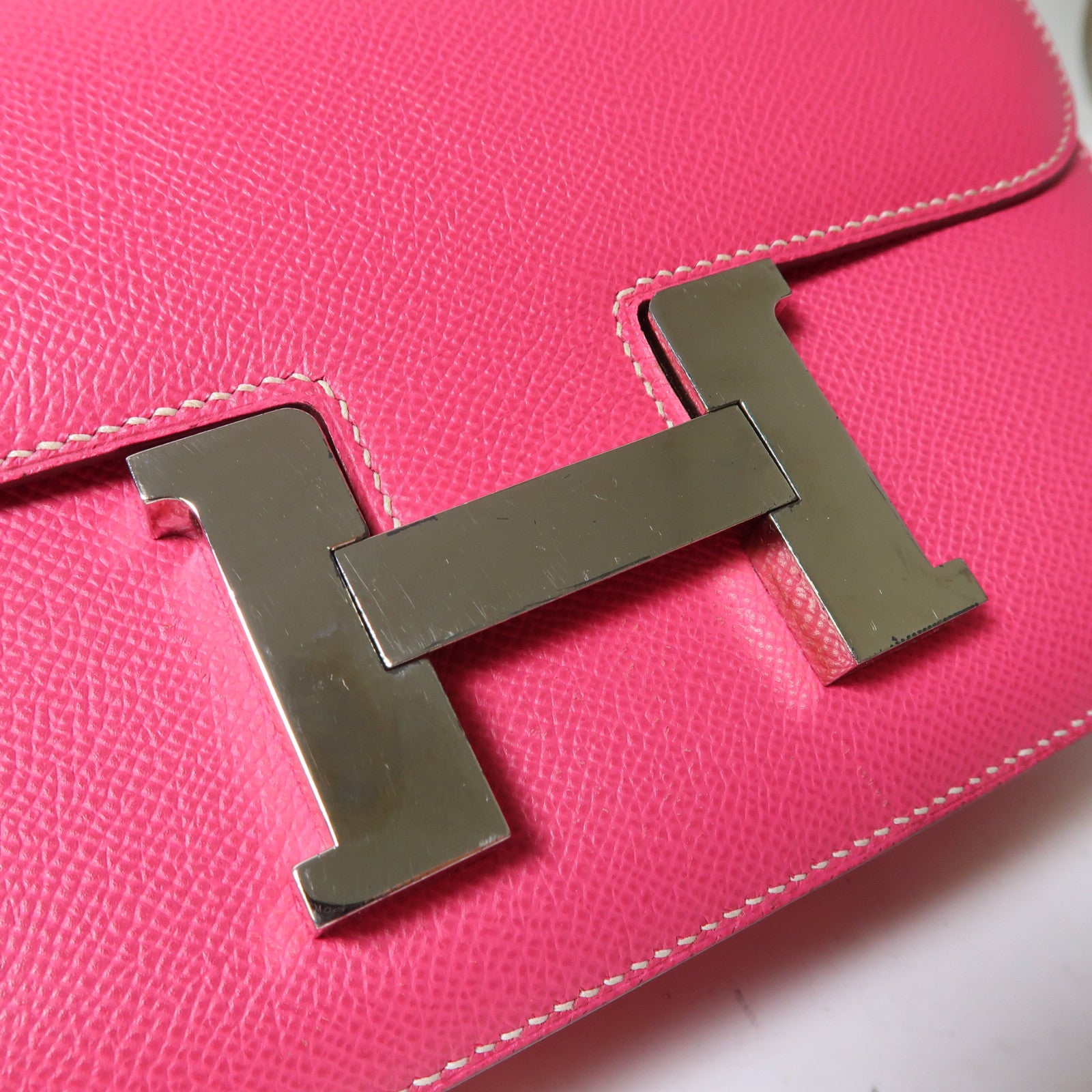 HERMES Epsom皮革Constance 24銀扣肩背袋Rose Tyrien粉紅色