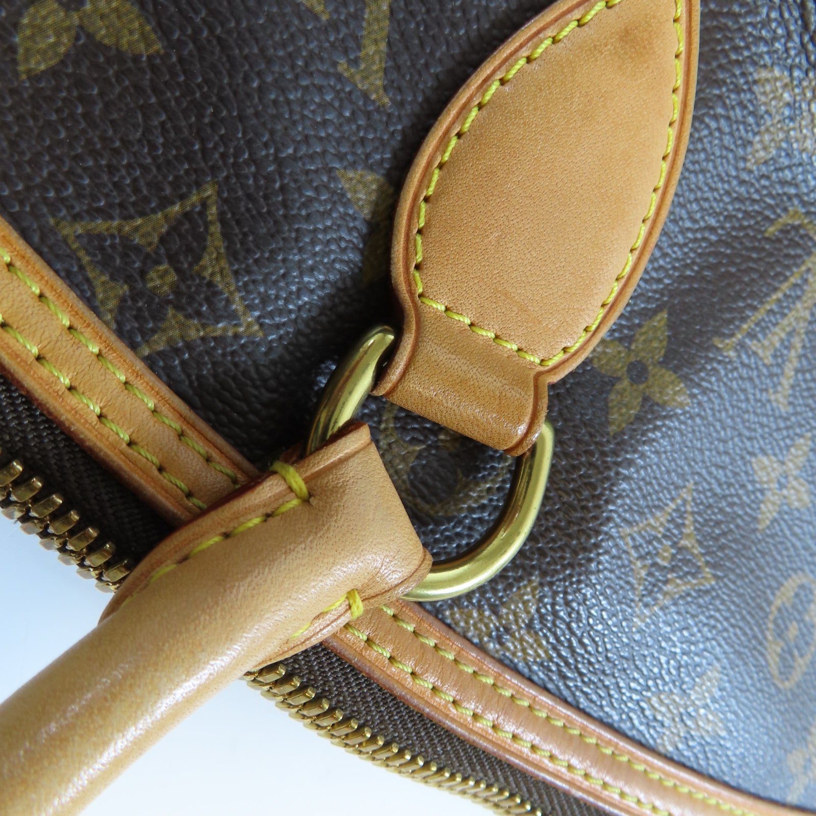 LOUIS VUITTON Monogram Lockit Horizontal金扣手挽袋啡色