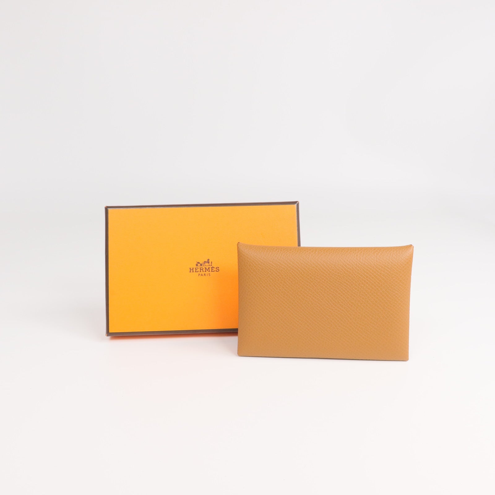 HERMES Epsom皮革Calvi銀扣卡片套Gold