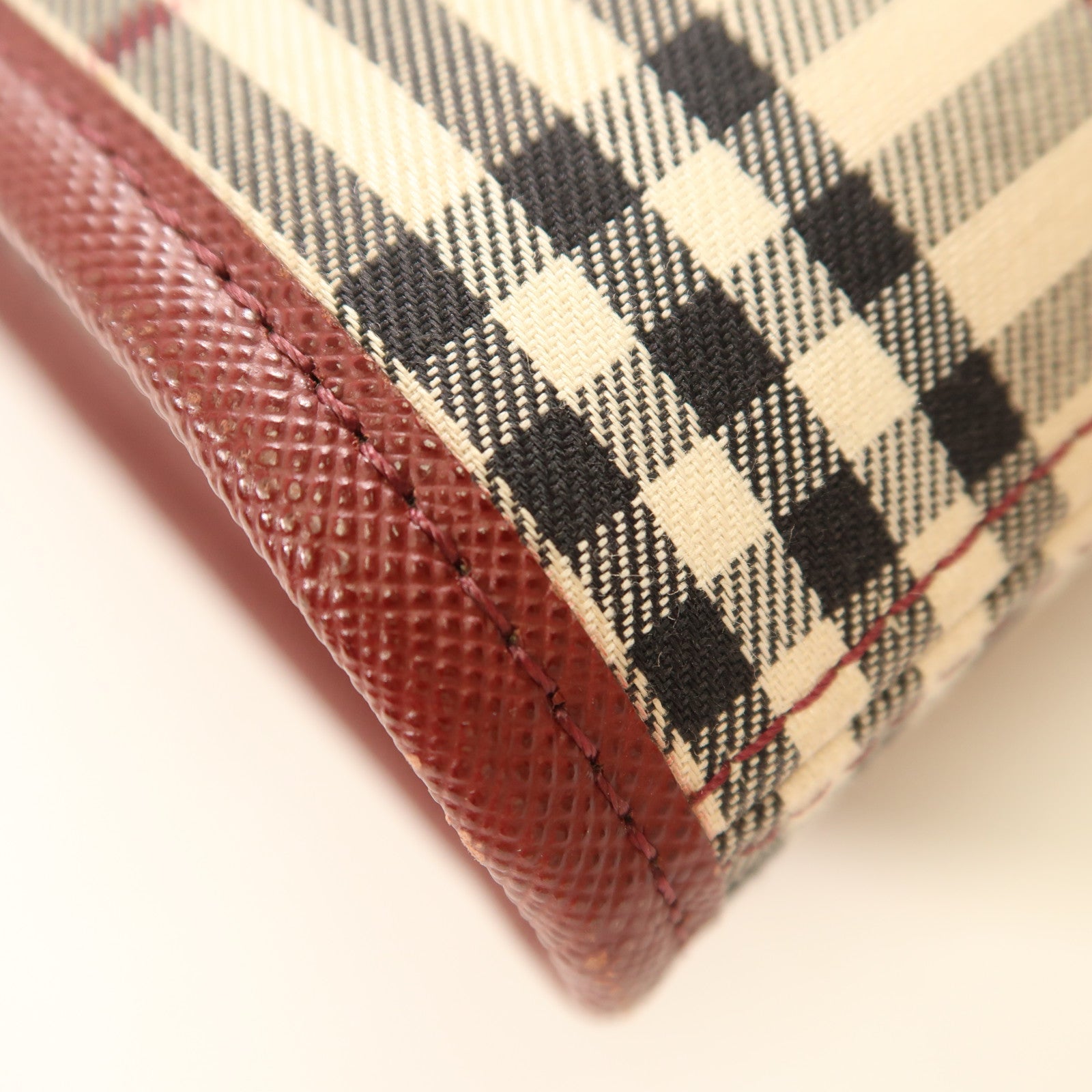 BURBERRY 帆布Shoulder Bag金扣肩背袋