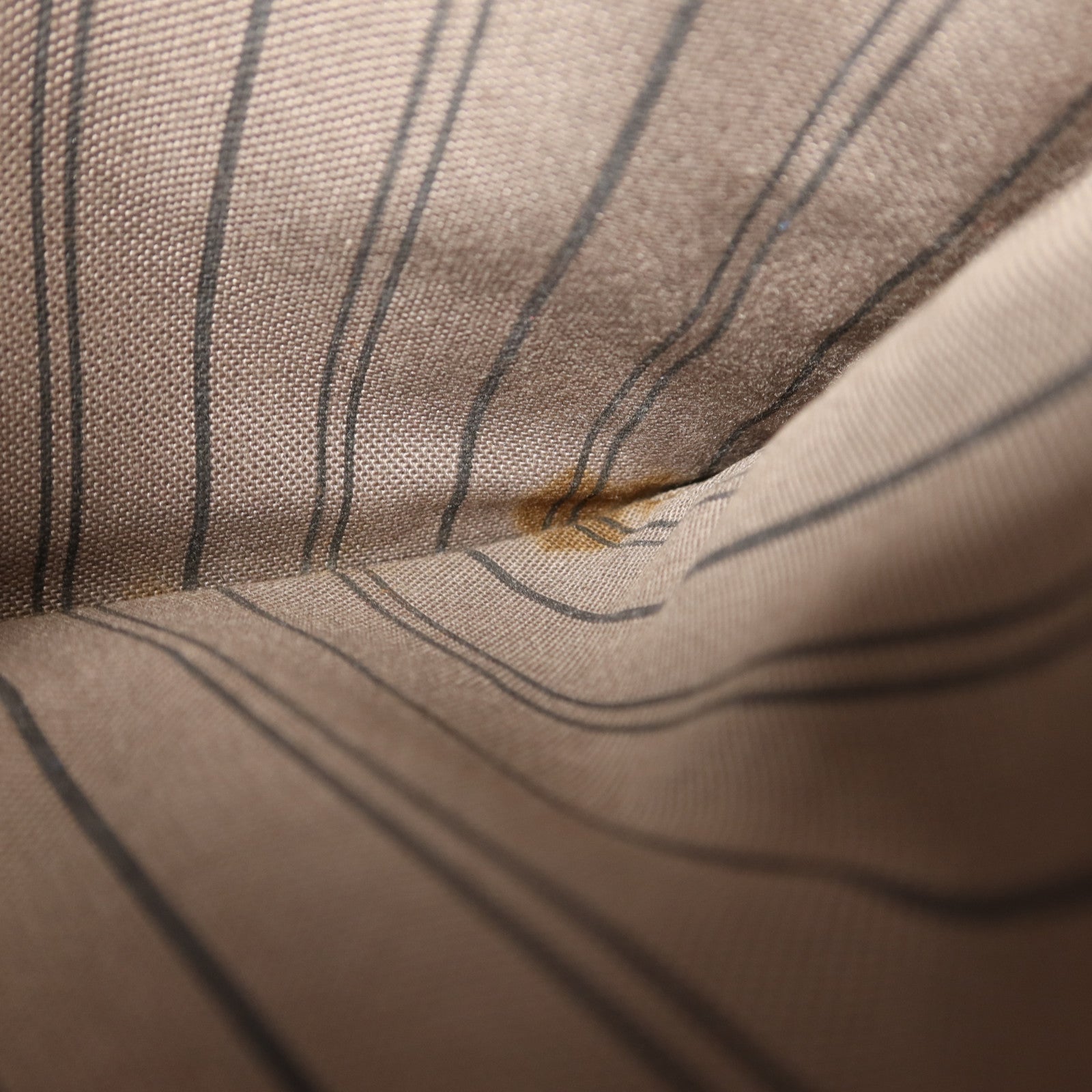 LOUIS VUITTON Monogram Empreinte Pochette Metis金扣手挽肩背兩用袋