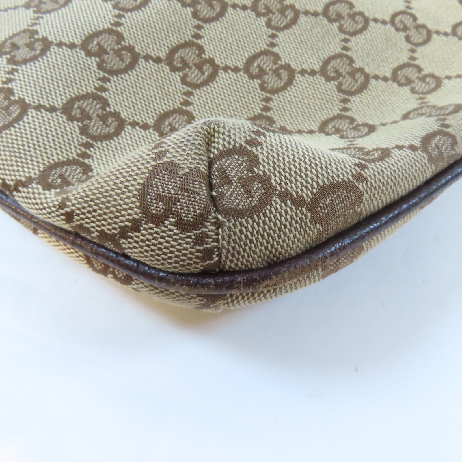 GUCCI 帆布Messenger Bag銀扣肩背袋啡色