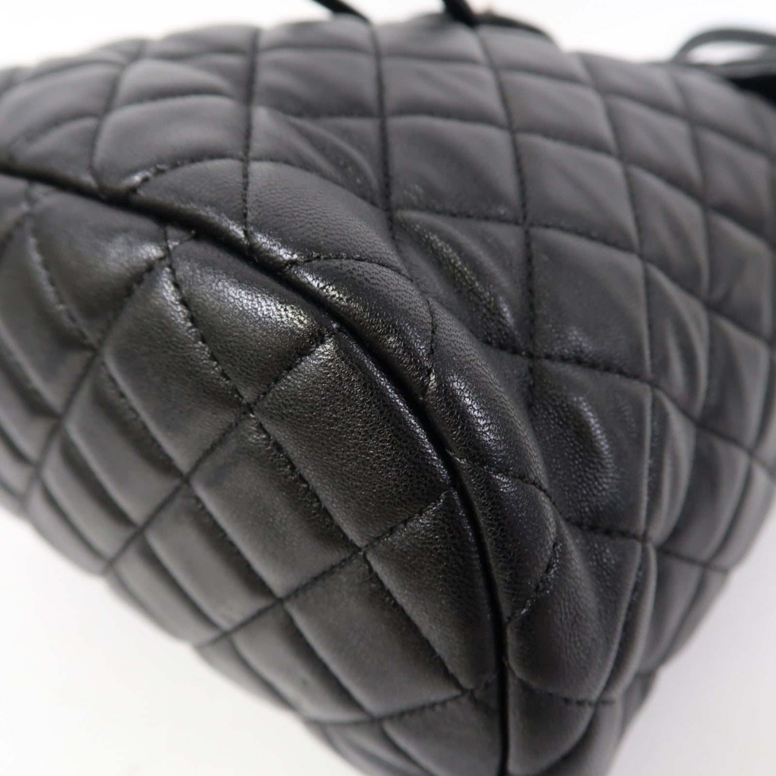 CHANEL 菱格牛皮皮革Backpack銀扣背包黑色