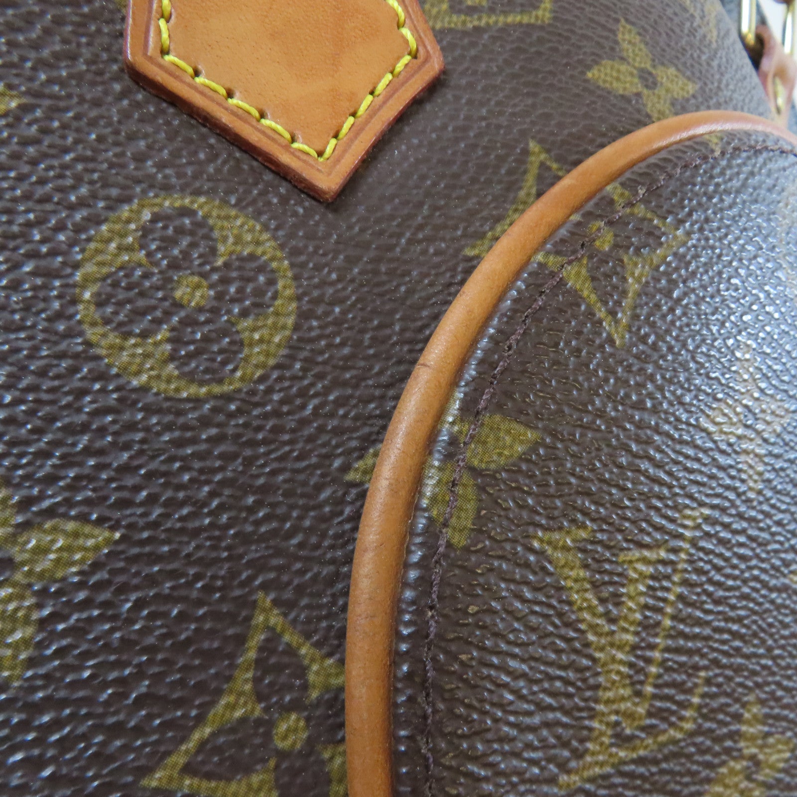 LOUIS VUITTON Monogram Ellipse PM金扣手挽袋啡色