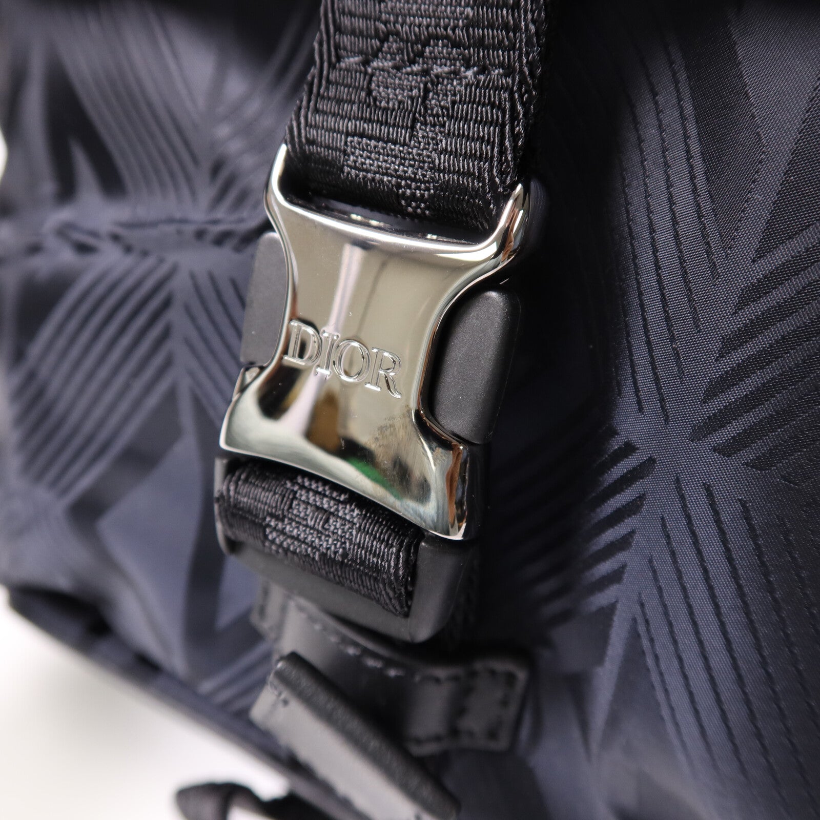 Dior 尼龍Backpack銀扣背包