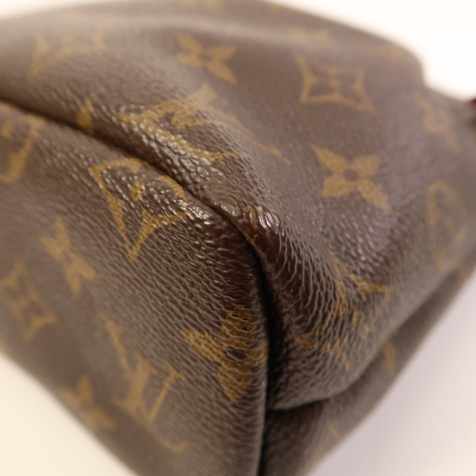 LOUIS VUITTON Monogram Noe Pouch金扣手拿包