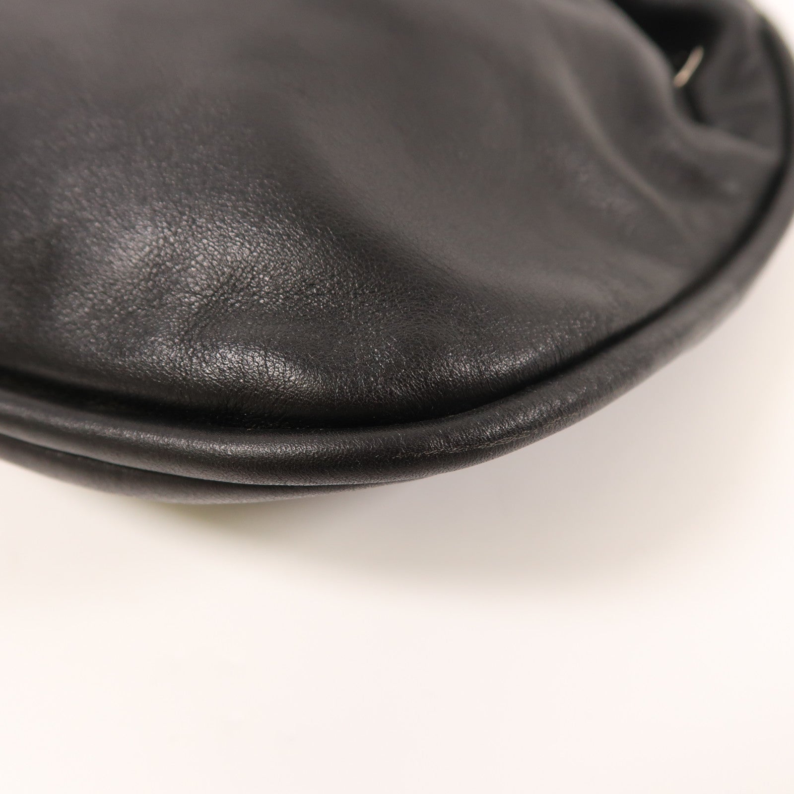 GUCCI GG GHW Shoulder Bag 001.4034 Calfskin Leather Black